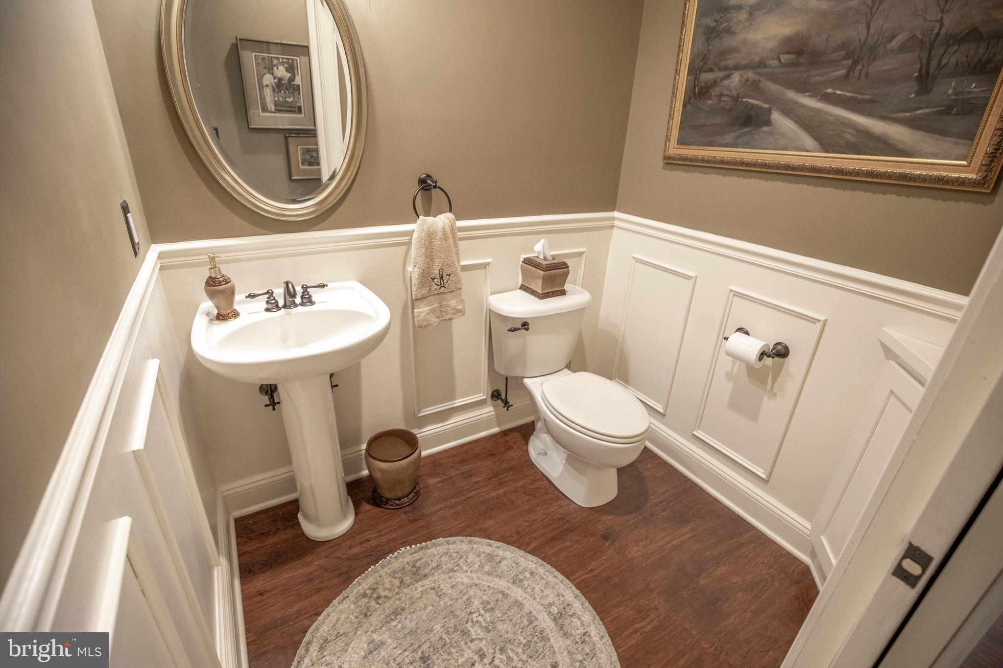 VILLAS OF NEWTOWN - Residential