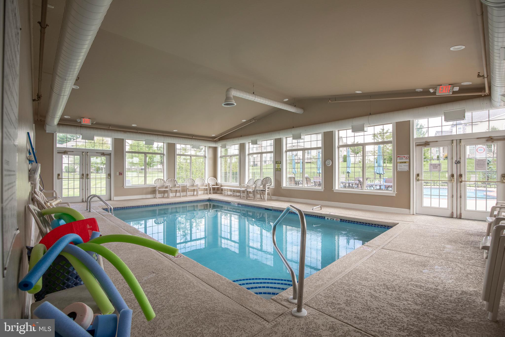 VILLAS OF NEWTOWN - Residential