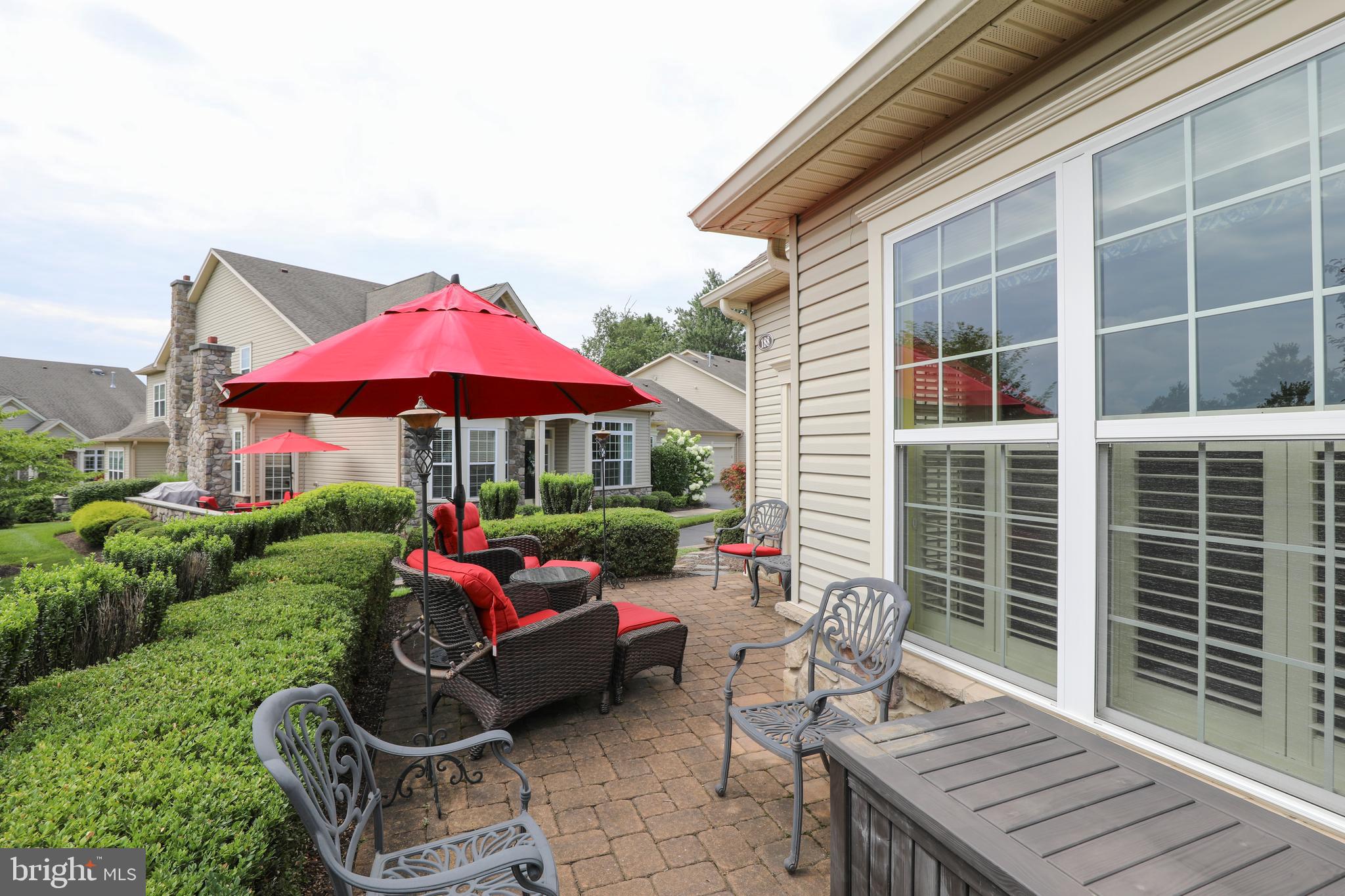 VILLAS OF NEWTOWN - Residential