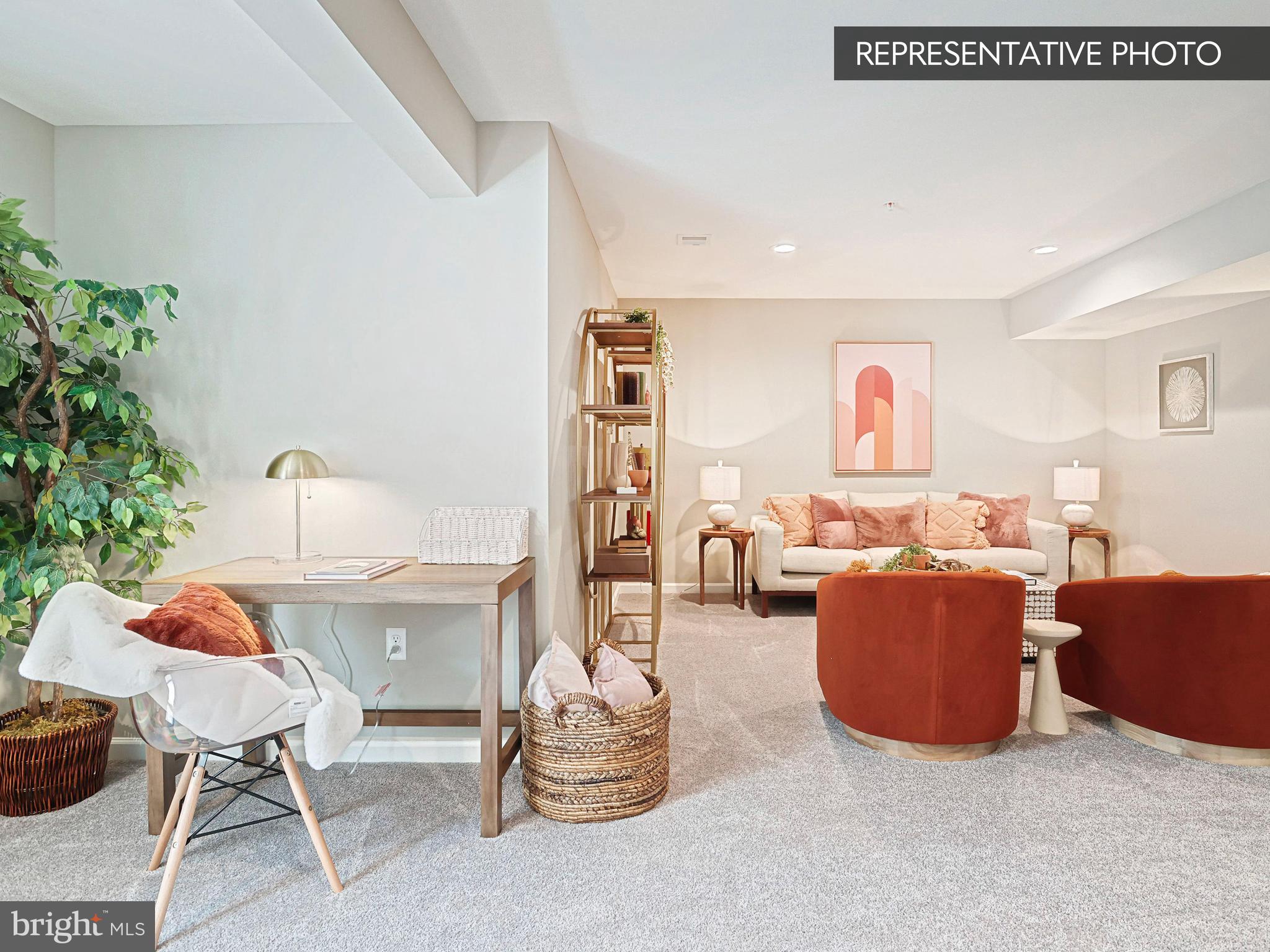 THE TOWNES AT HAMPDEN - Residential