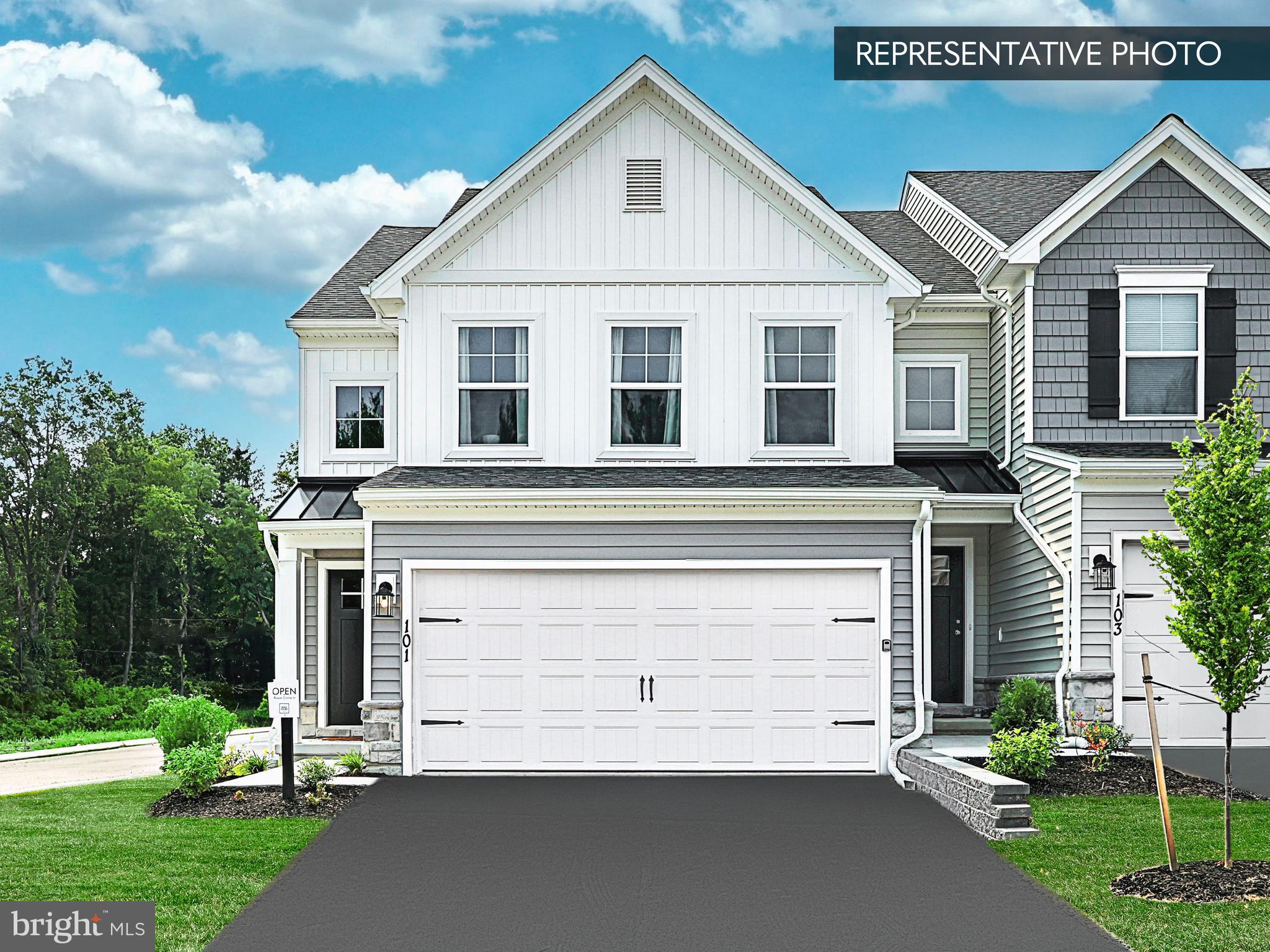 THE TOWNES AT HAMPDEN - Residential