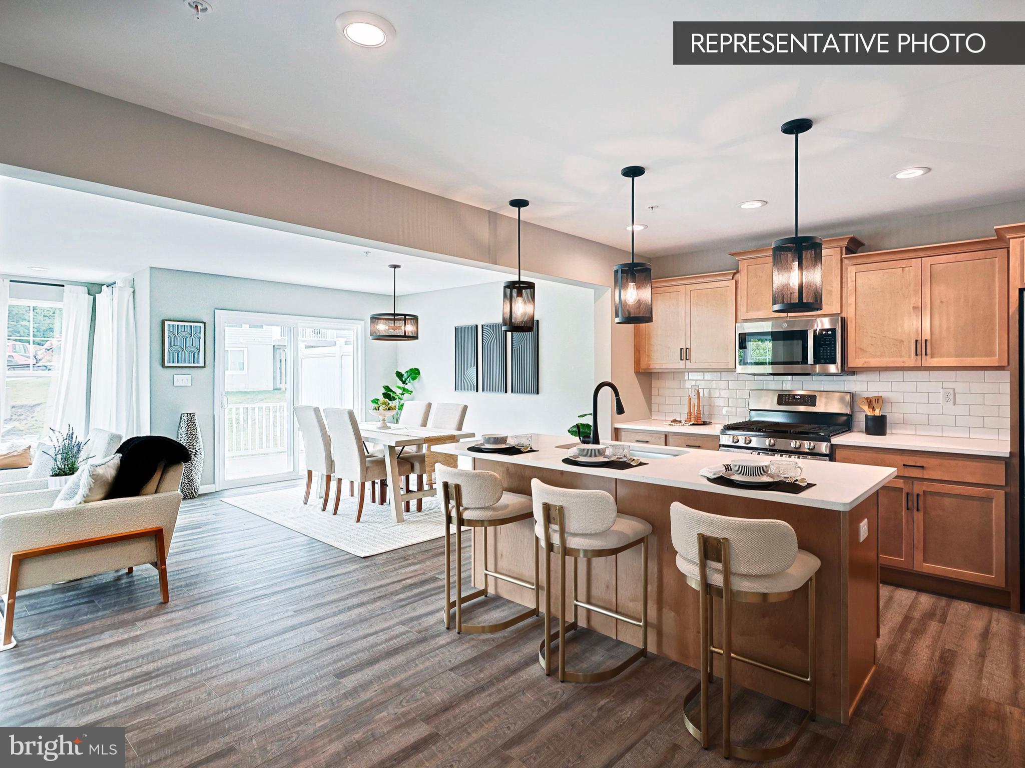 THE TOWNES AT HAMPDEN - Residential