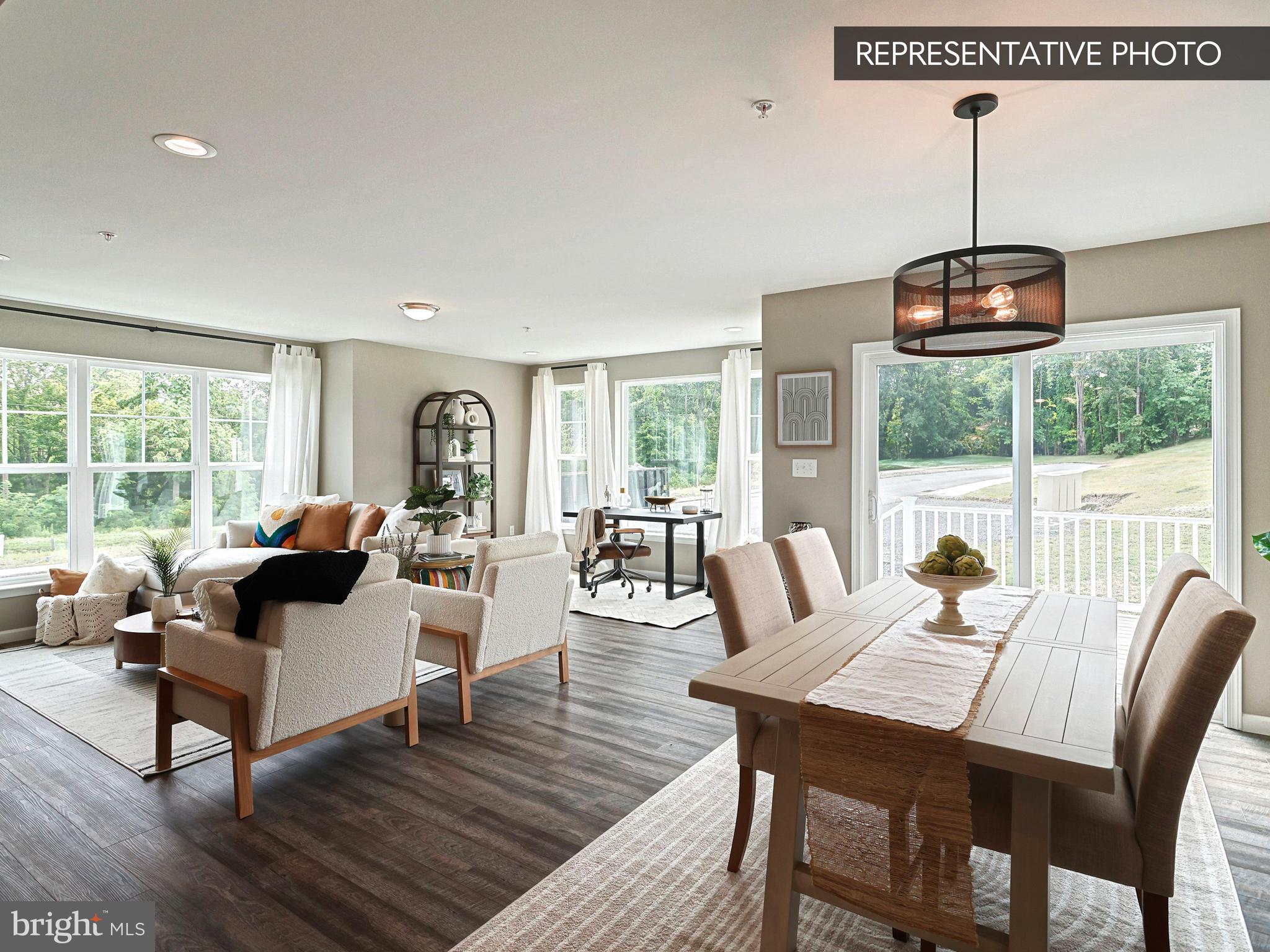 THE TOWNES AT HAMPDEN - Residential