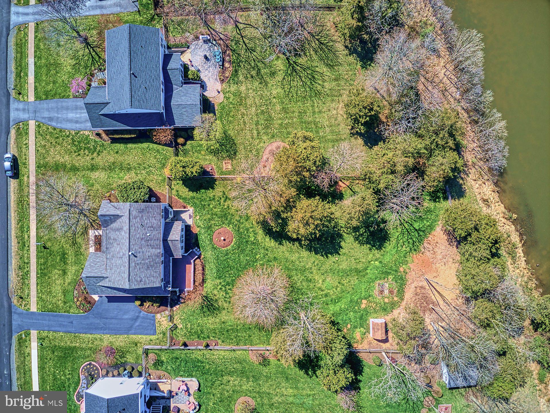 HERITAGE FARMS - Residential