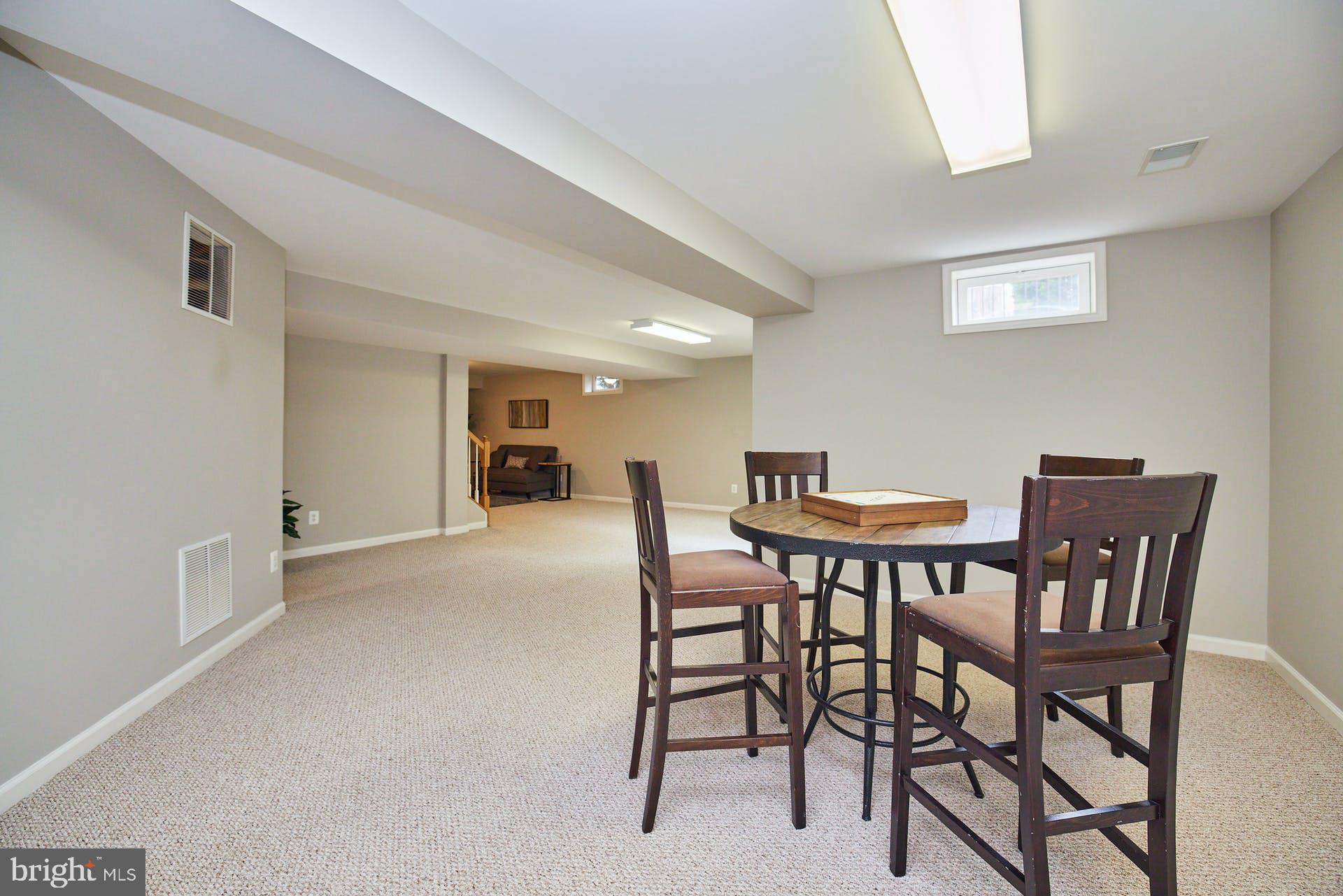 HERITAGE FARMS - Residential