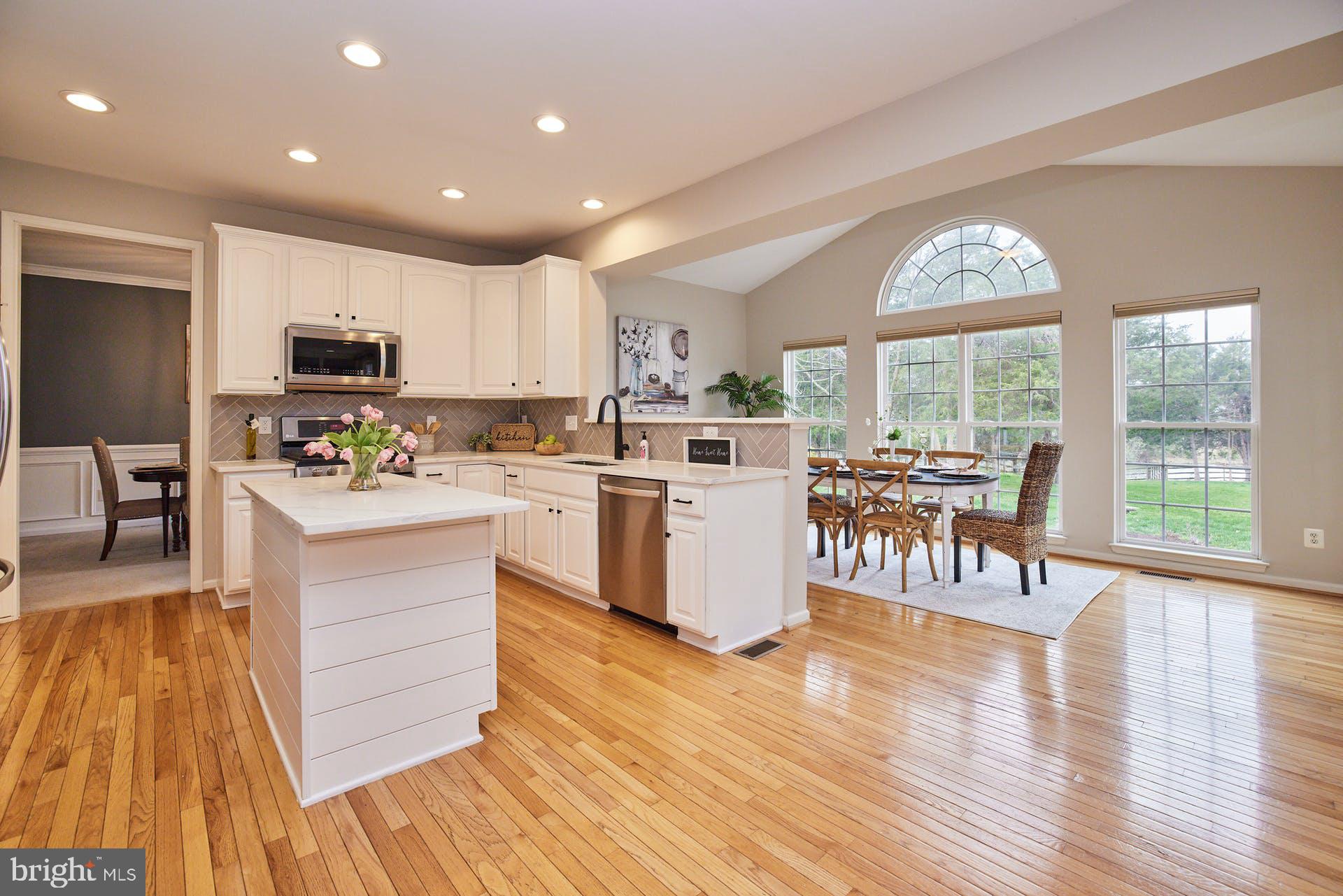 HERITAGE FARMS - Residential