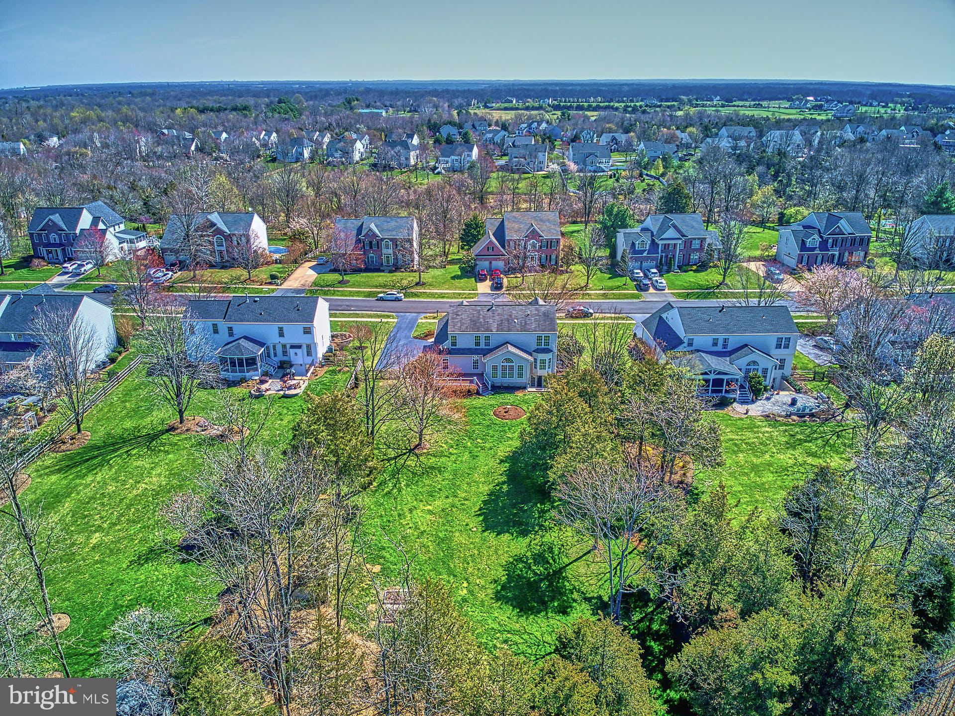 HERITAGE FARMS - Residential