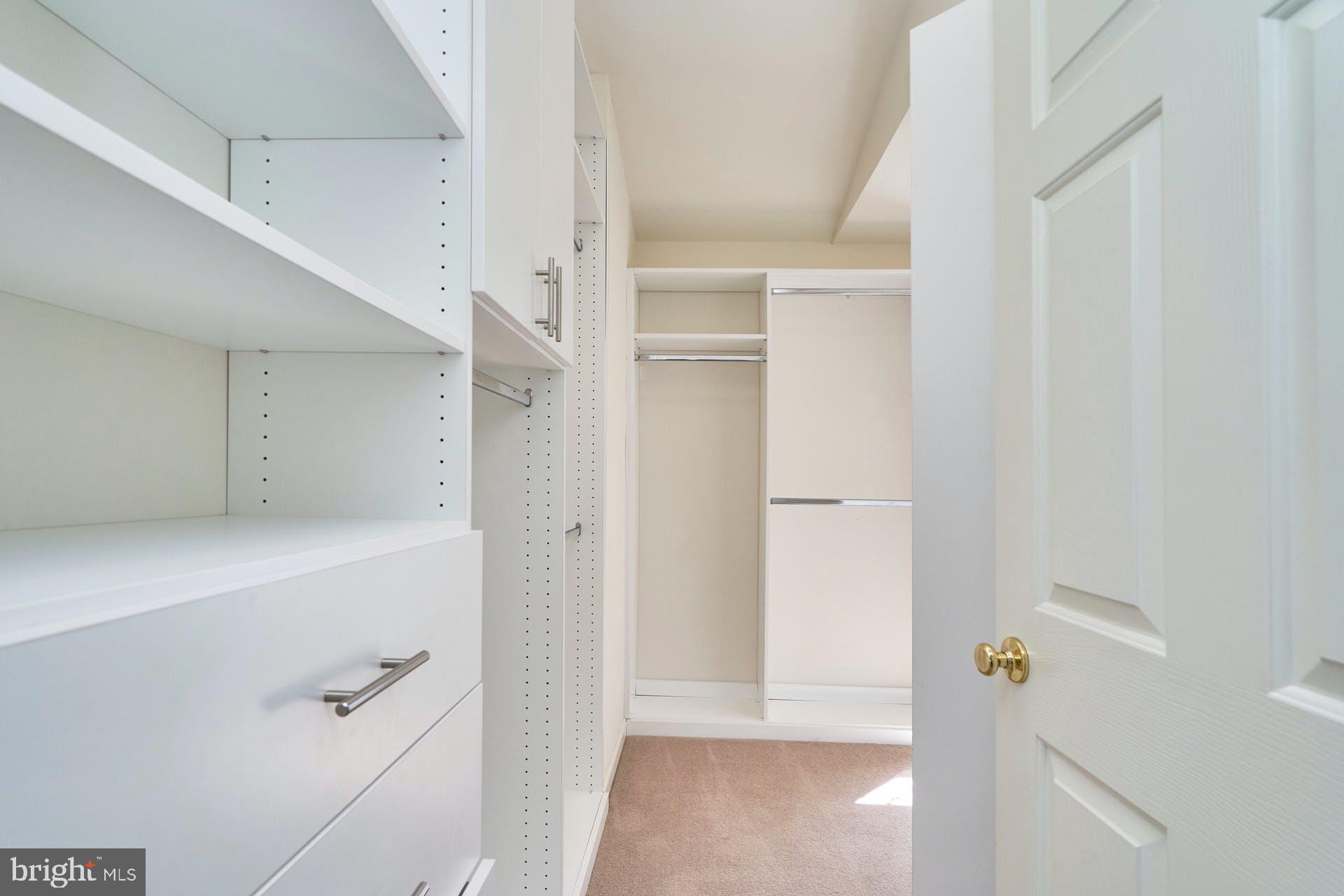 HERITAGE FARMS - Residential