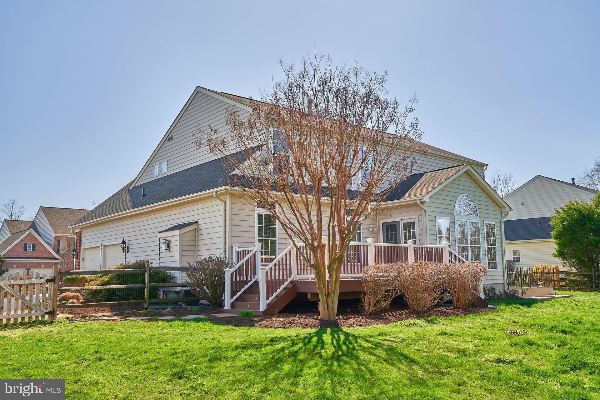 HERITAGE FARMS - Residential