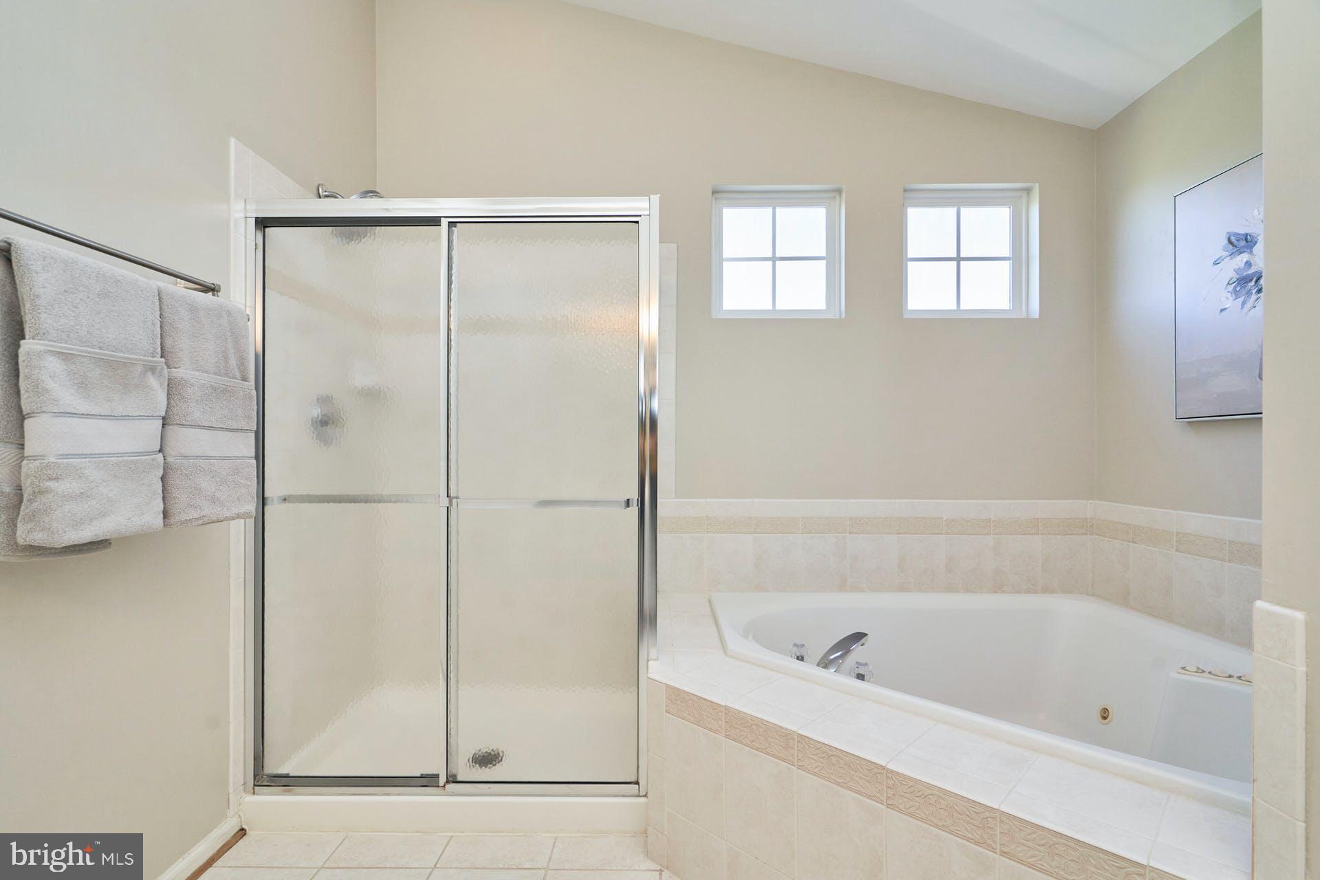 HERITAGE FARMS - Residential