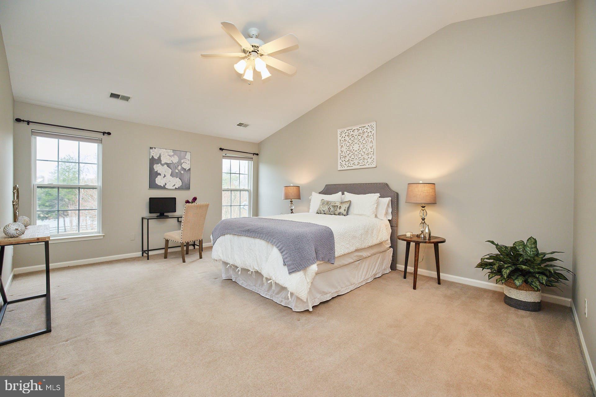 HERITAGE FARMS - Residential