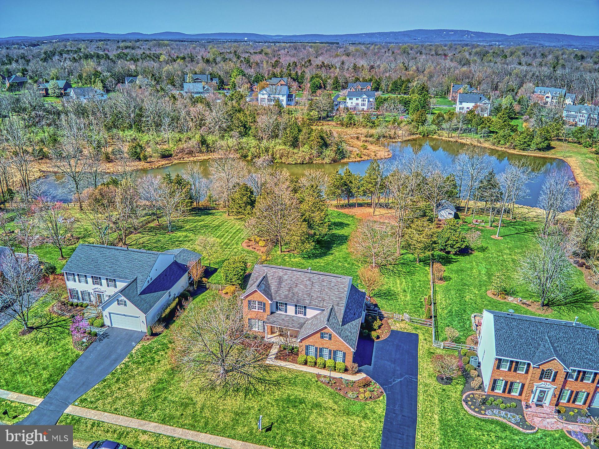 HERITAGE FARMS - Residential