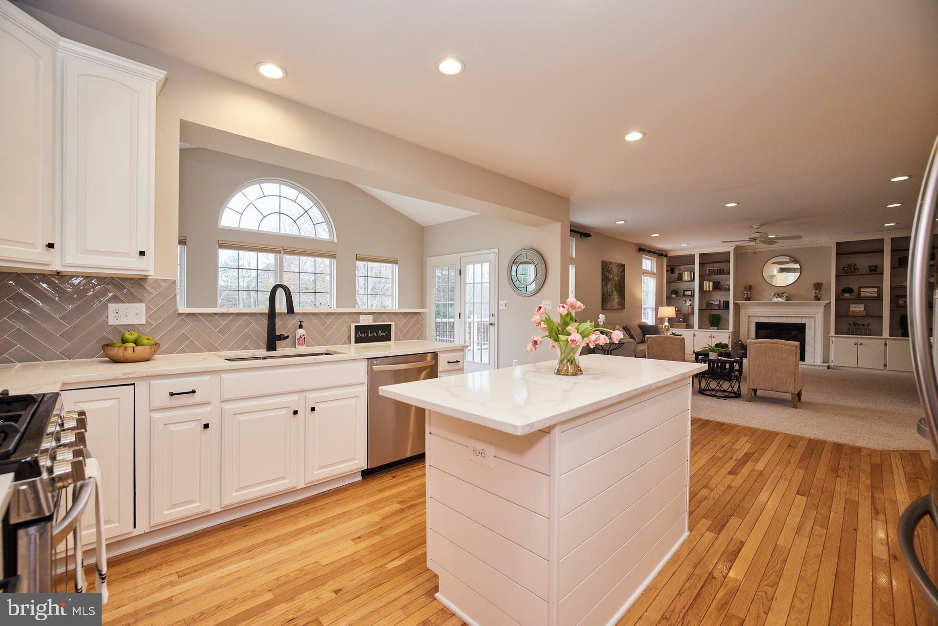 HERITAGE FARMS - Residential