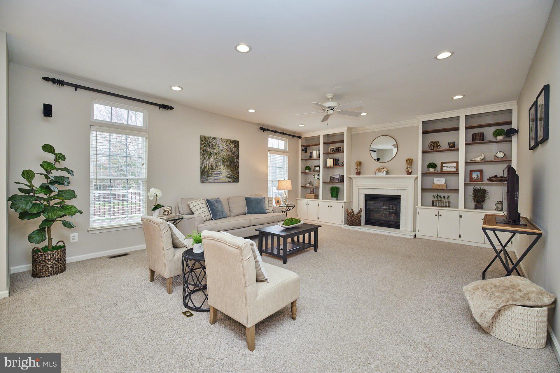 HERITAGE FARMS - Residential