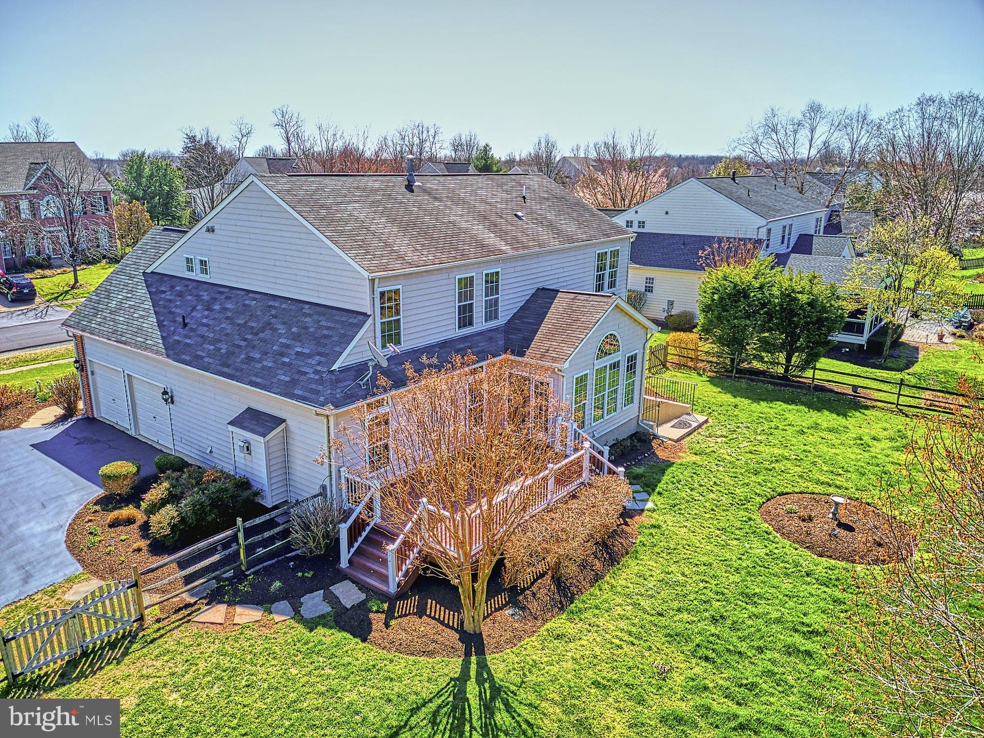 HERITAGE FARMS - Residential