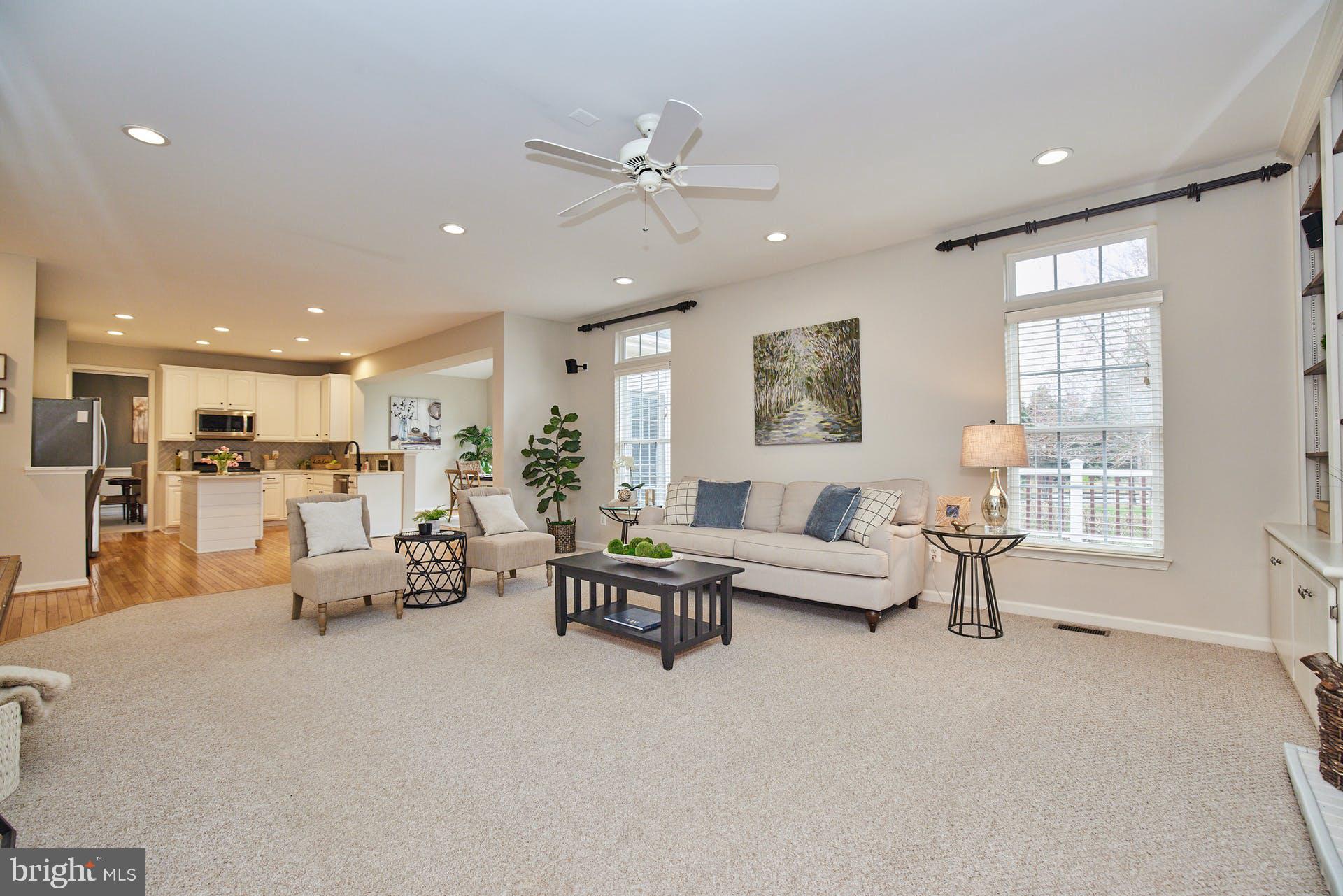 HERITAGE FARMS - Residential