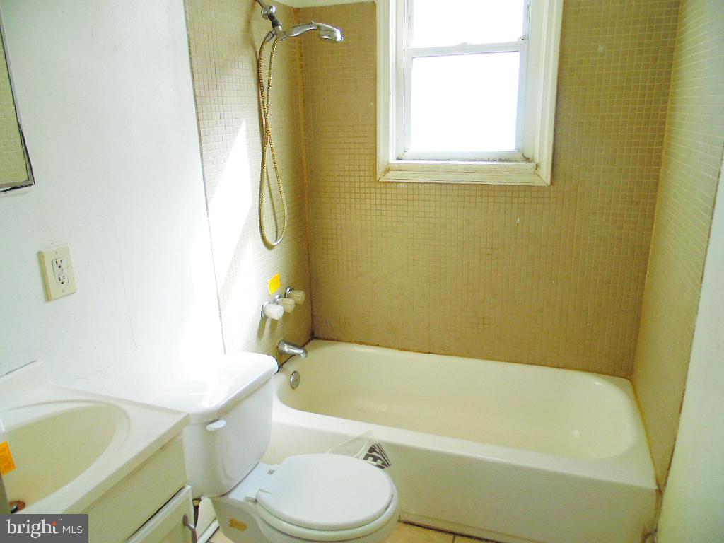 CHERRY HILL - Residential