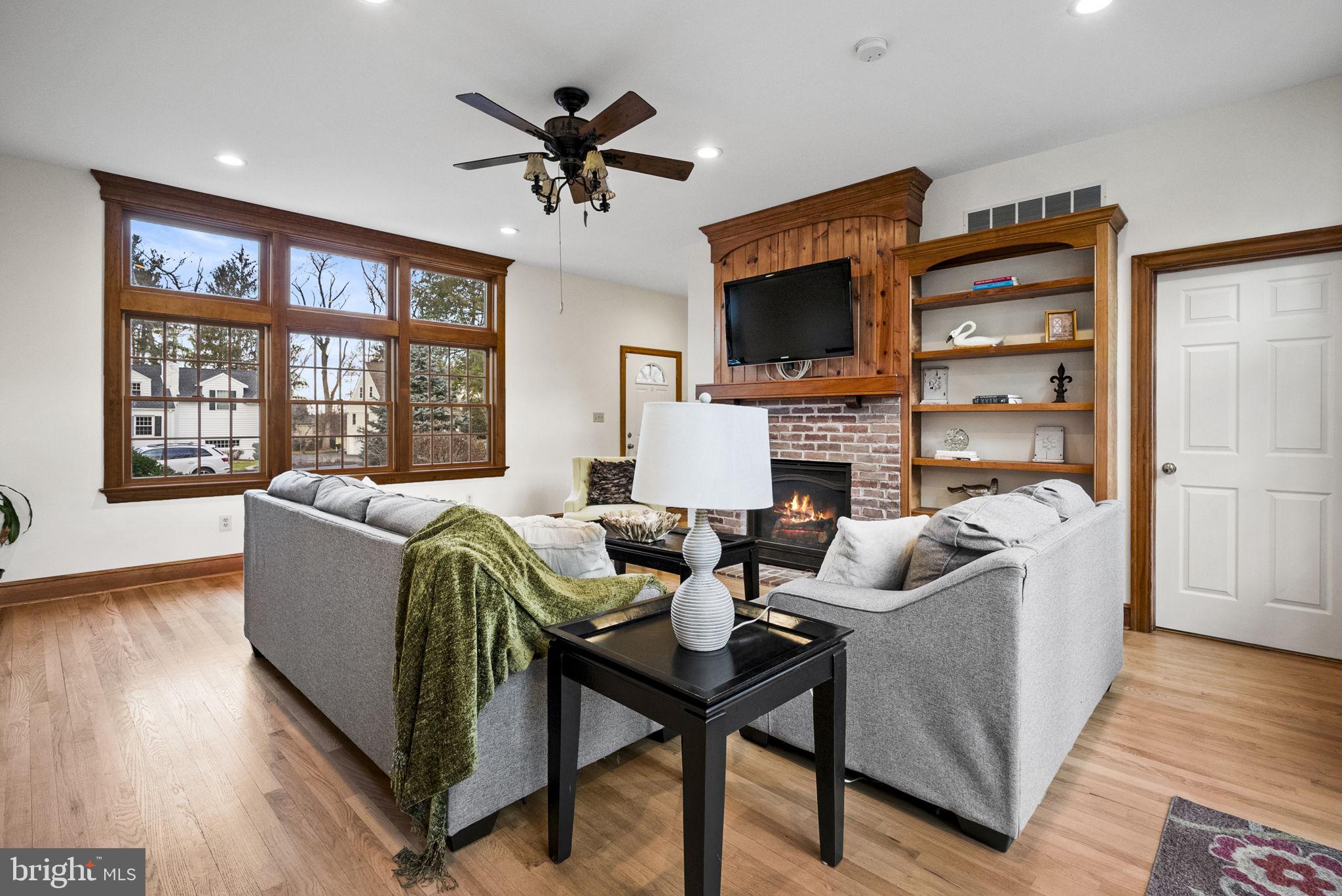 WEST ACRES - Residential