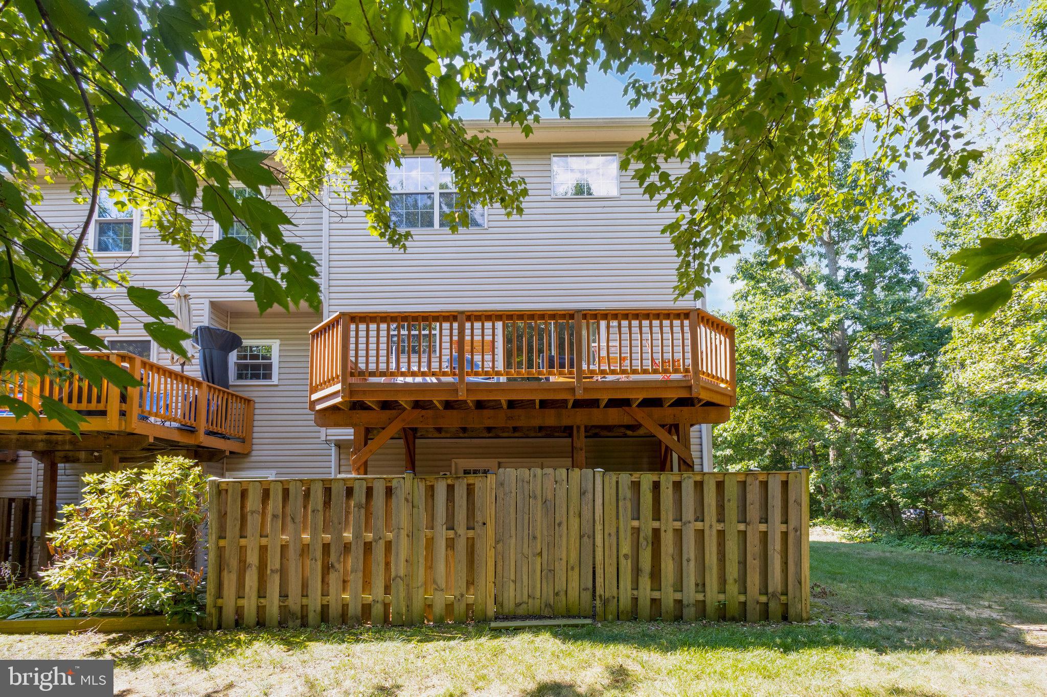 JAPONICA - Residential Lease