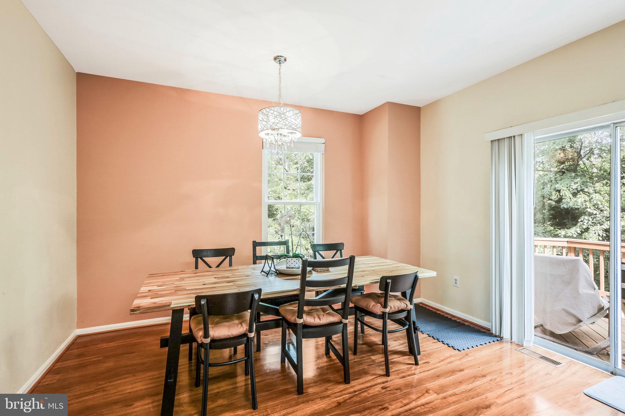 JAPONICA - Residential Lease