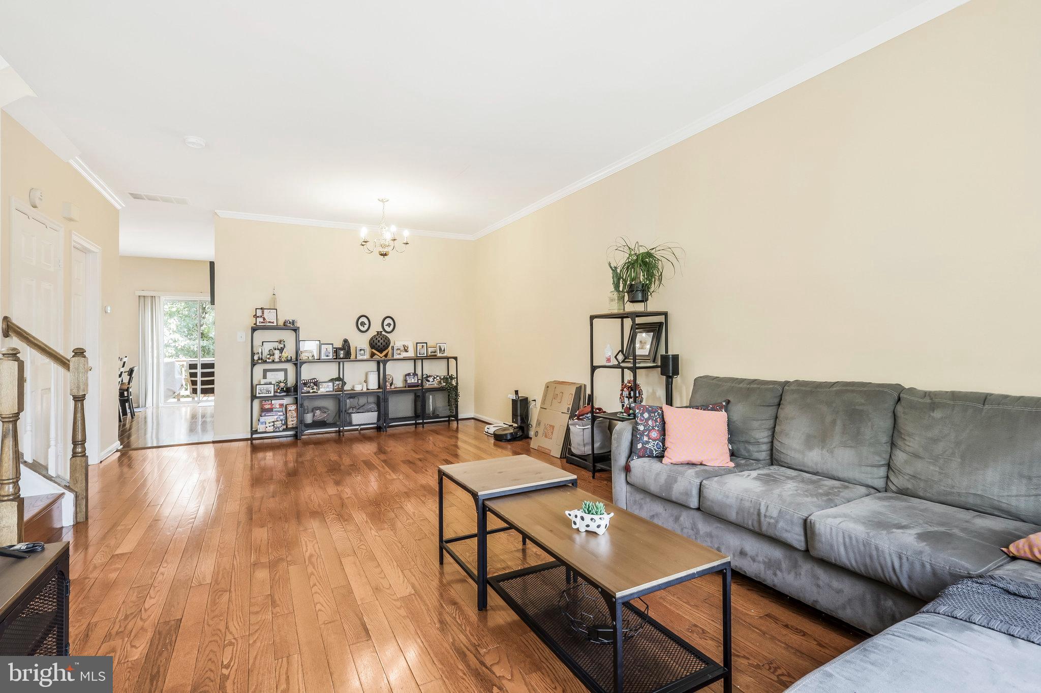 JAPONICA - Residential Lease