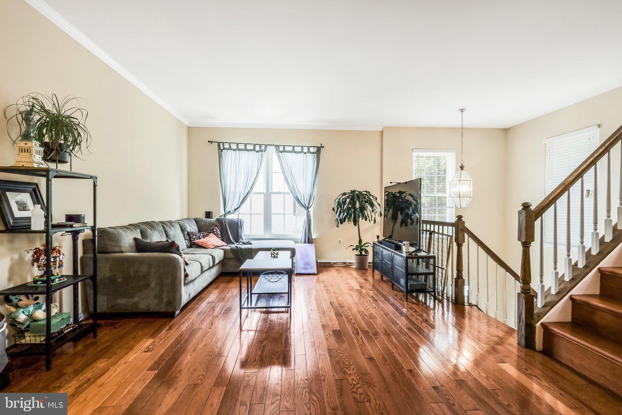 JAPONICA - Residential Lease