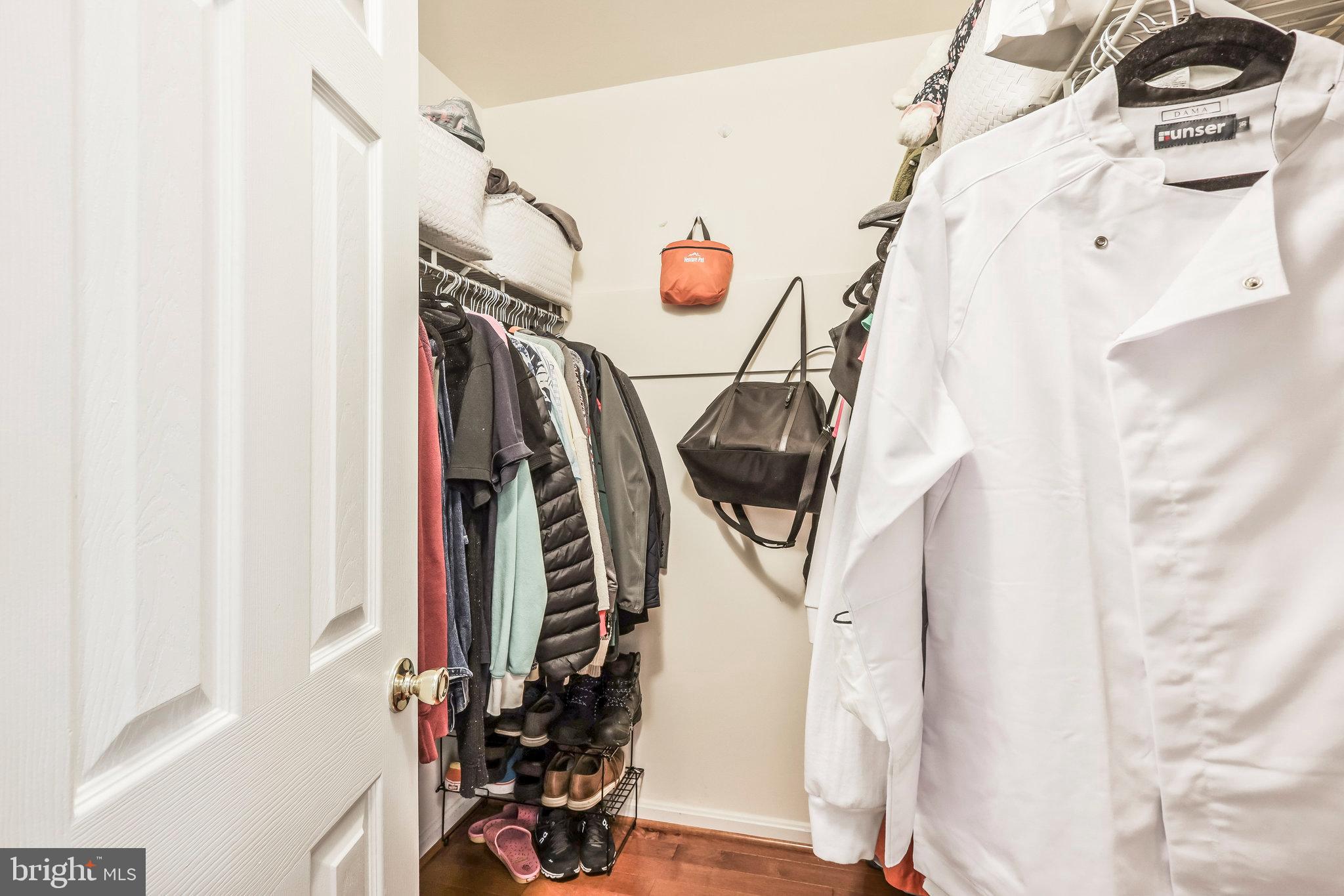 JAPONICA - Residential Lease