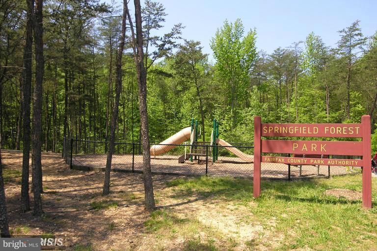 JAPONICA - Residential Lease