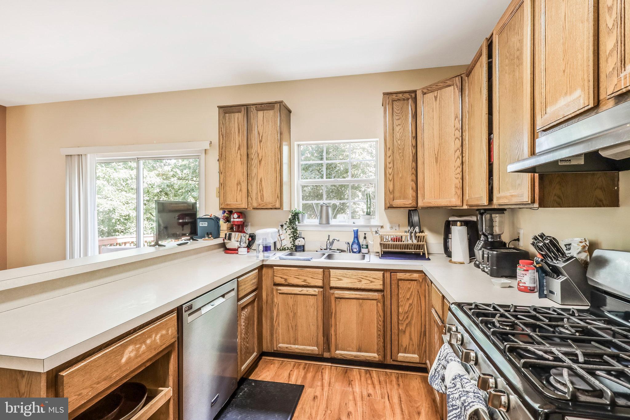 JAPONICA - Residential Lease