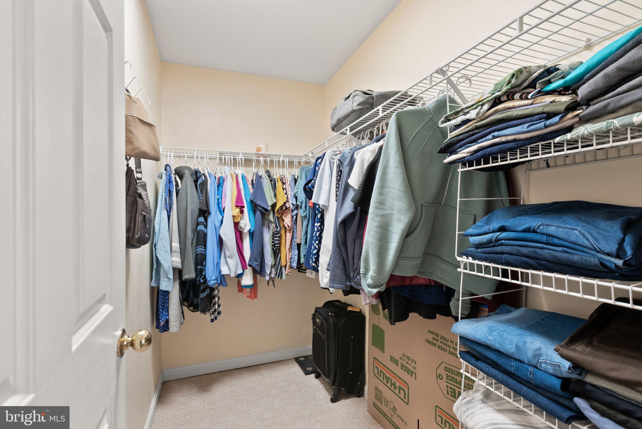 LEESBURG GATEWAY II - Residential