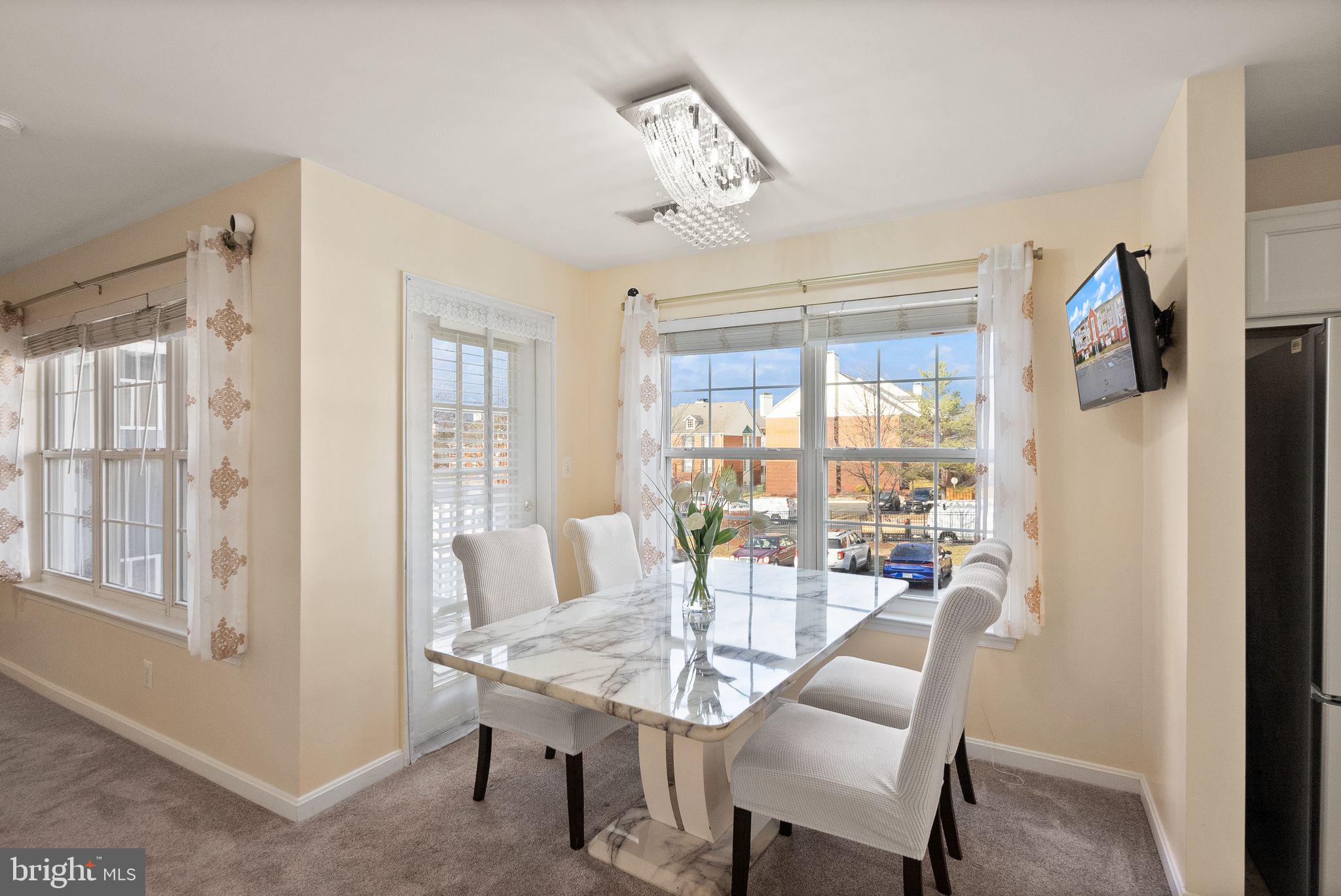 LEESBURG GATEWAY II - Residential