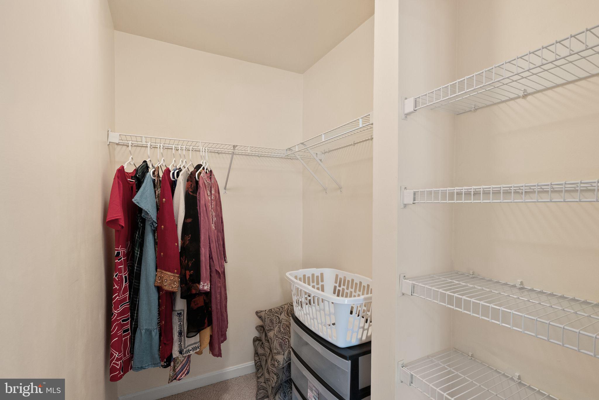 LEESBURG GATEWAY II - Residential