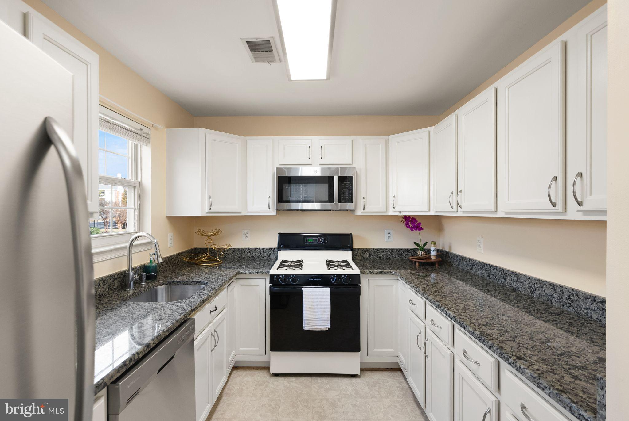 LEESBURG GATEWAY II - Residential