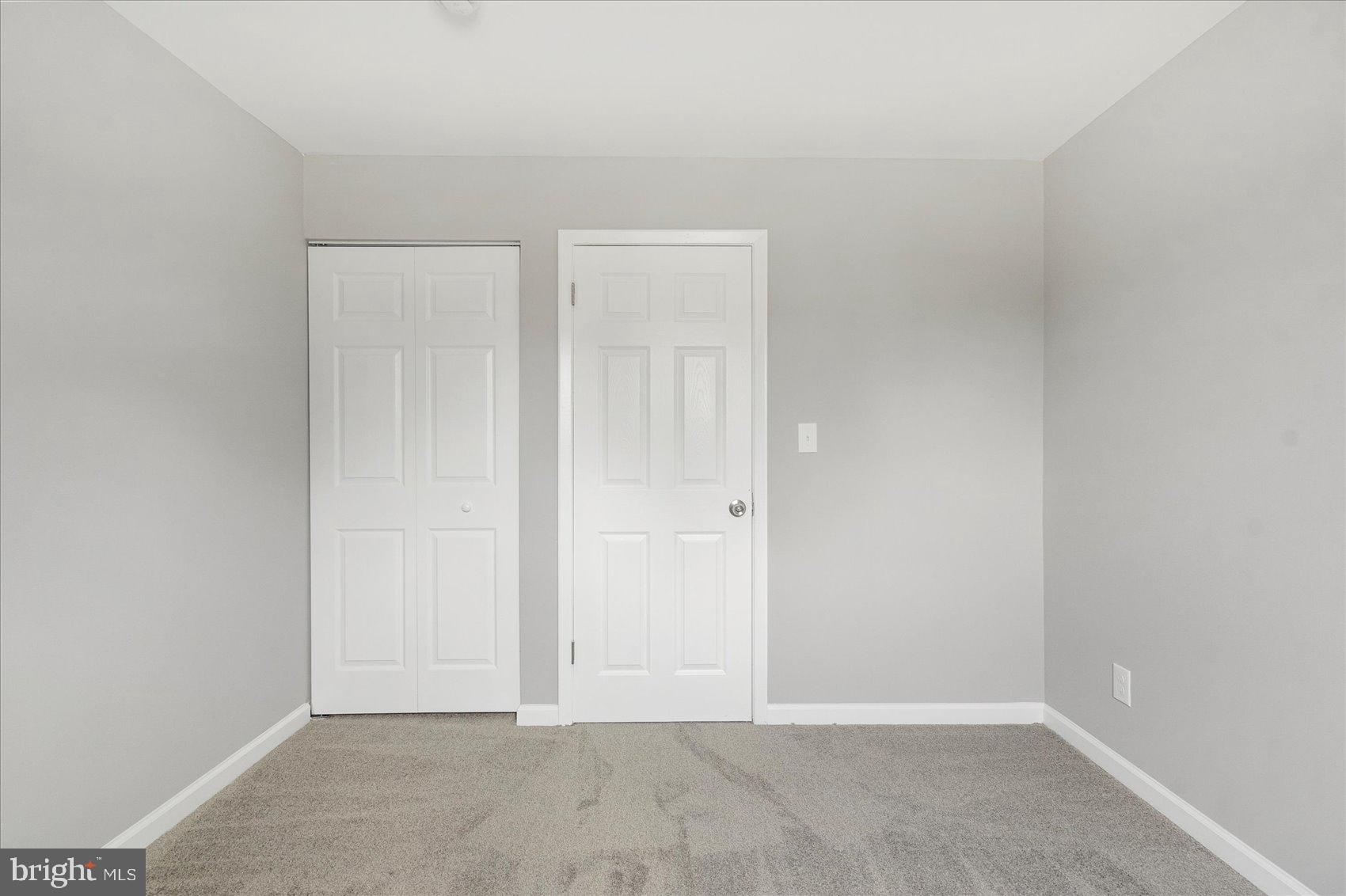 THE HIGHLANDS - Residential