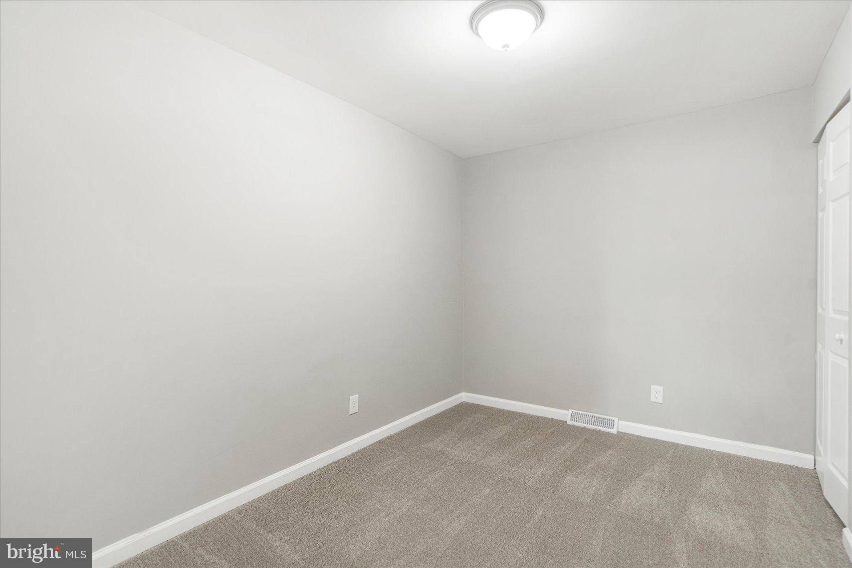 THE HIGHLANDS - Residential