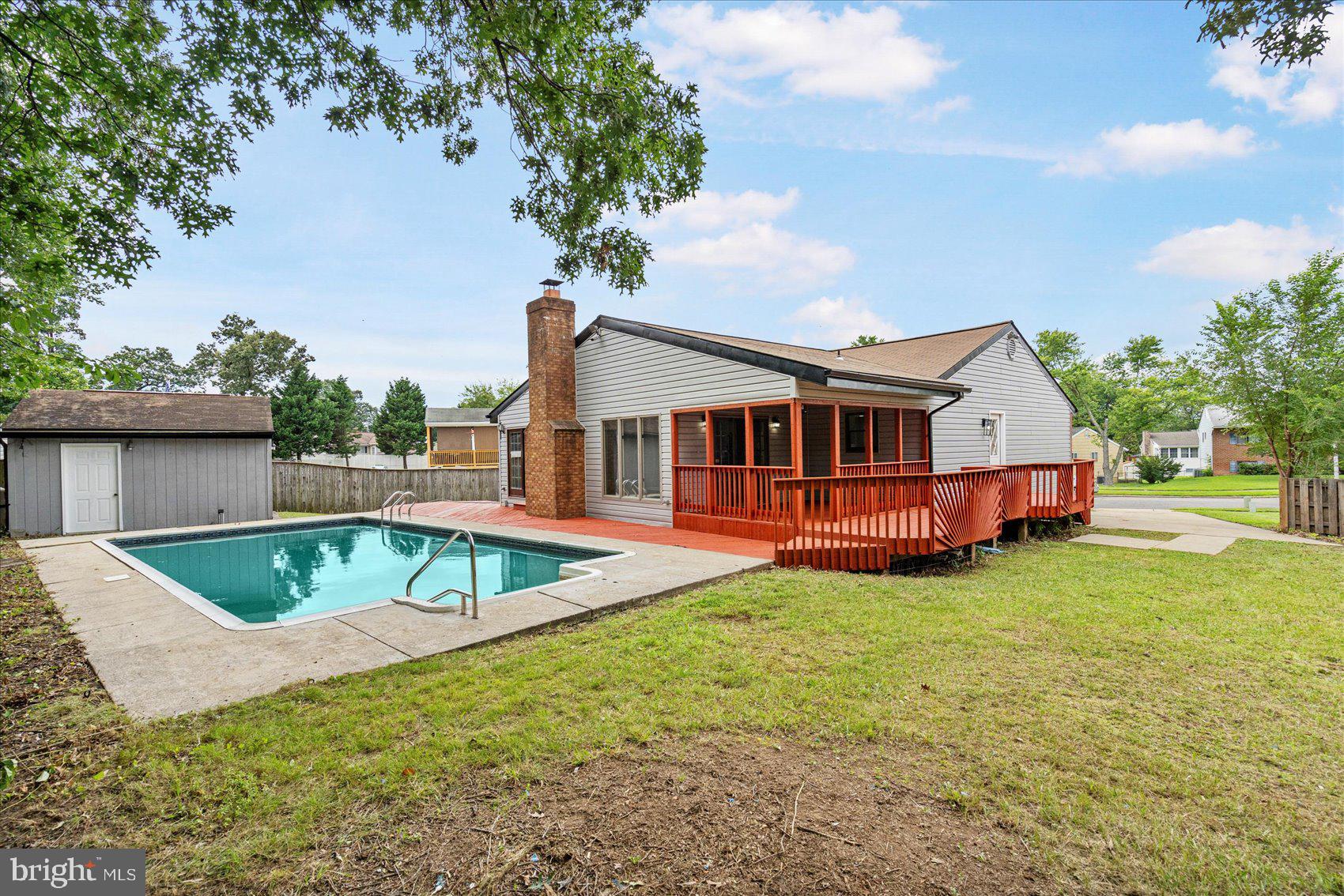 THE HIGHLANDS - Residential