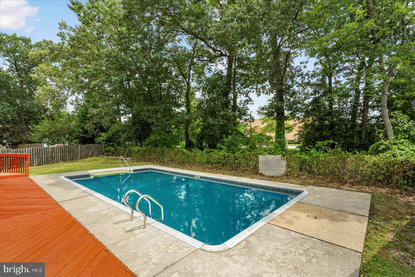 THE HIGHLANDS - Residential