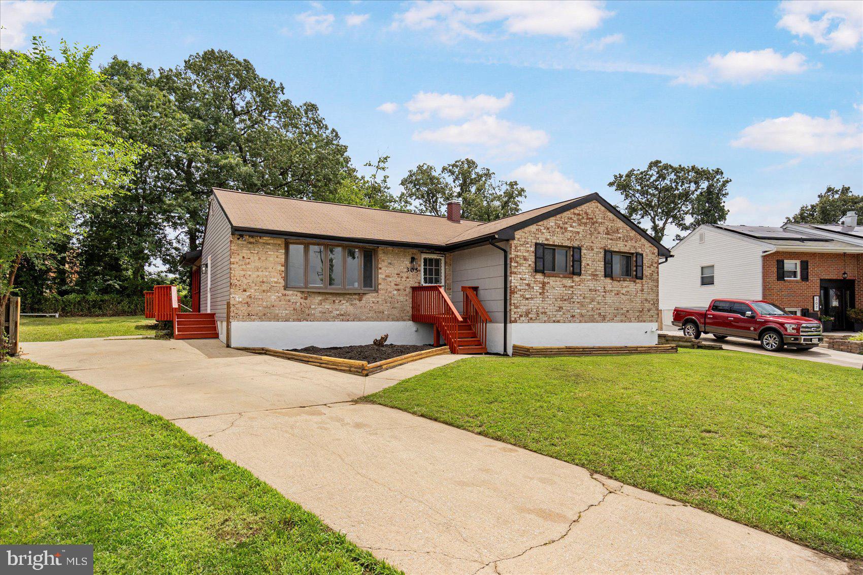 THE HIGHLANDS - Residential