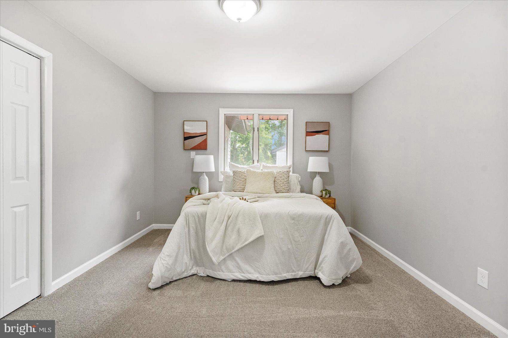 THE HIGHLANDS - Residential