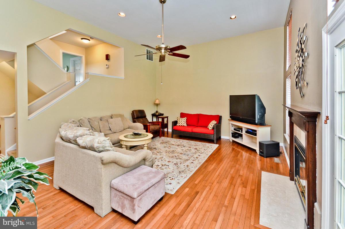 WALDEN - Residential Lease