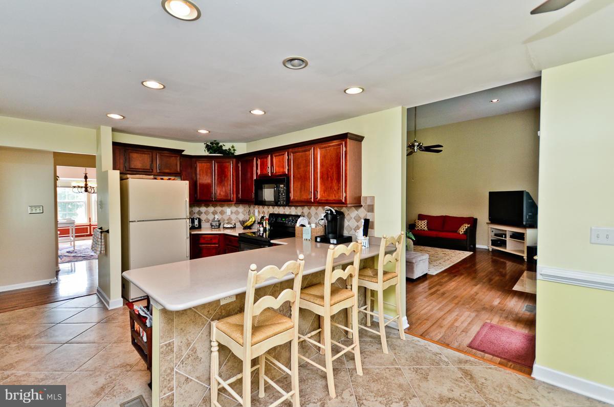 WALDEN - Residential Lease