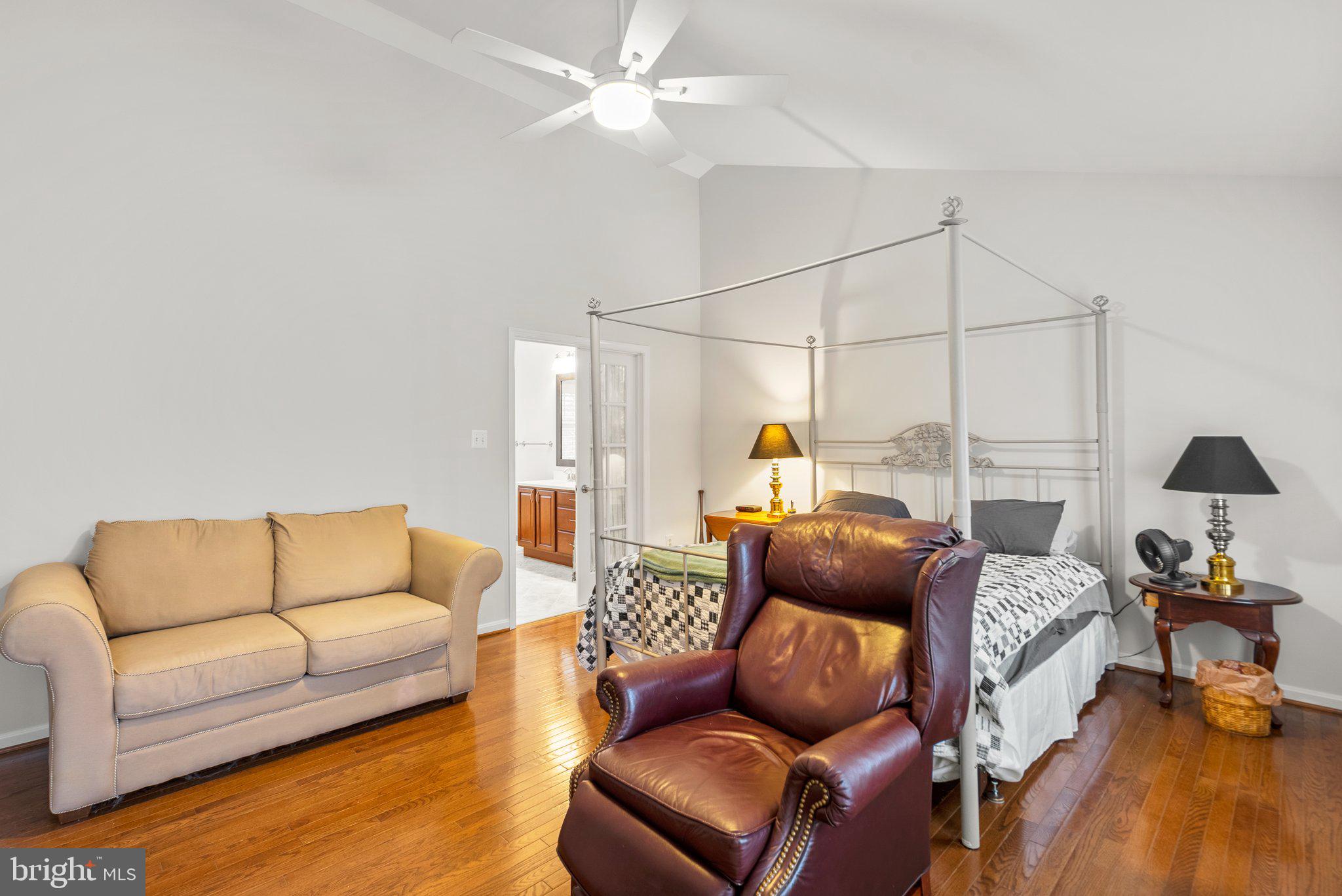 HALLOWELL - Residential