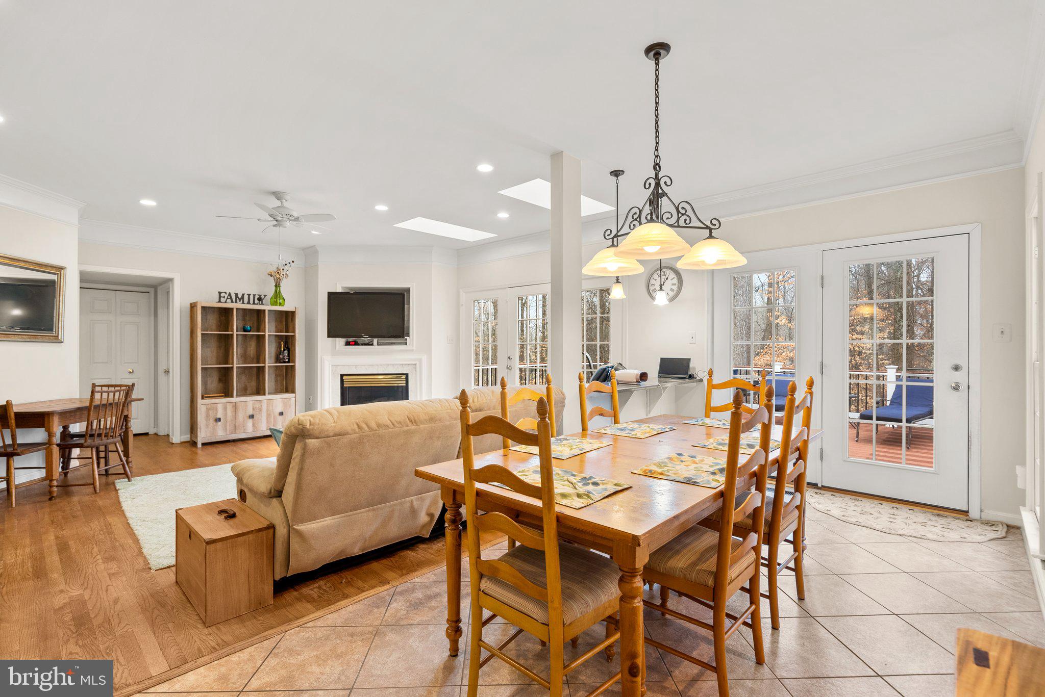 HALLOWELL - Residential