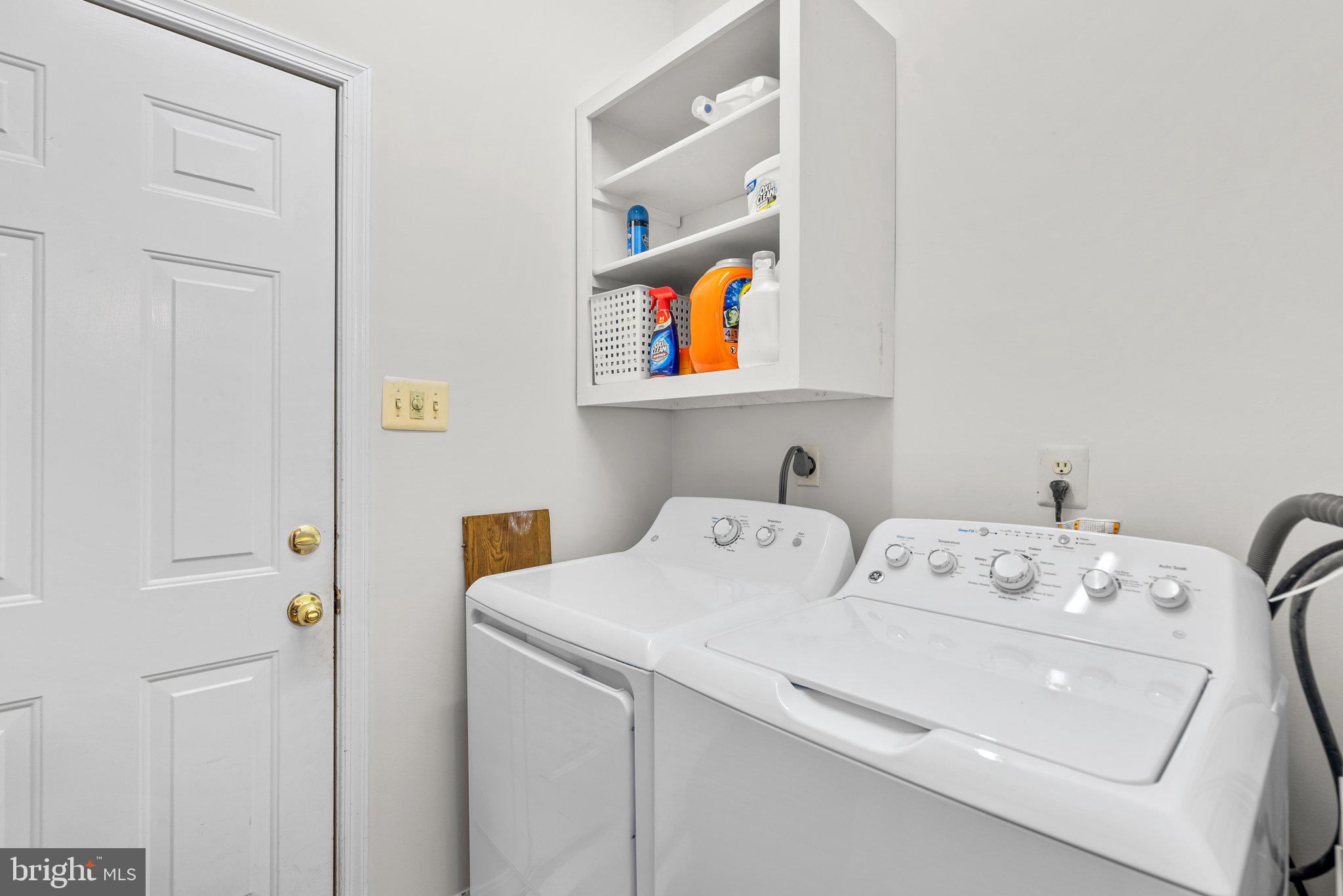 HALLOWELL - Residential