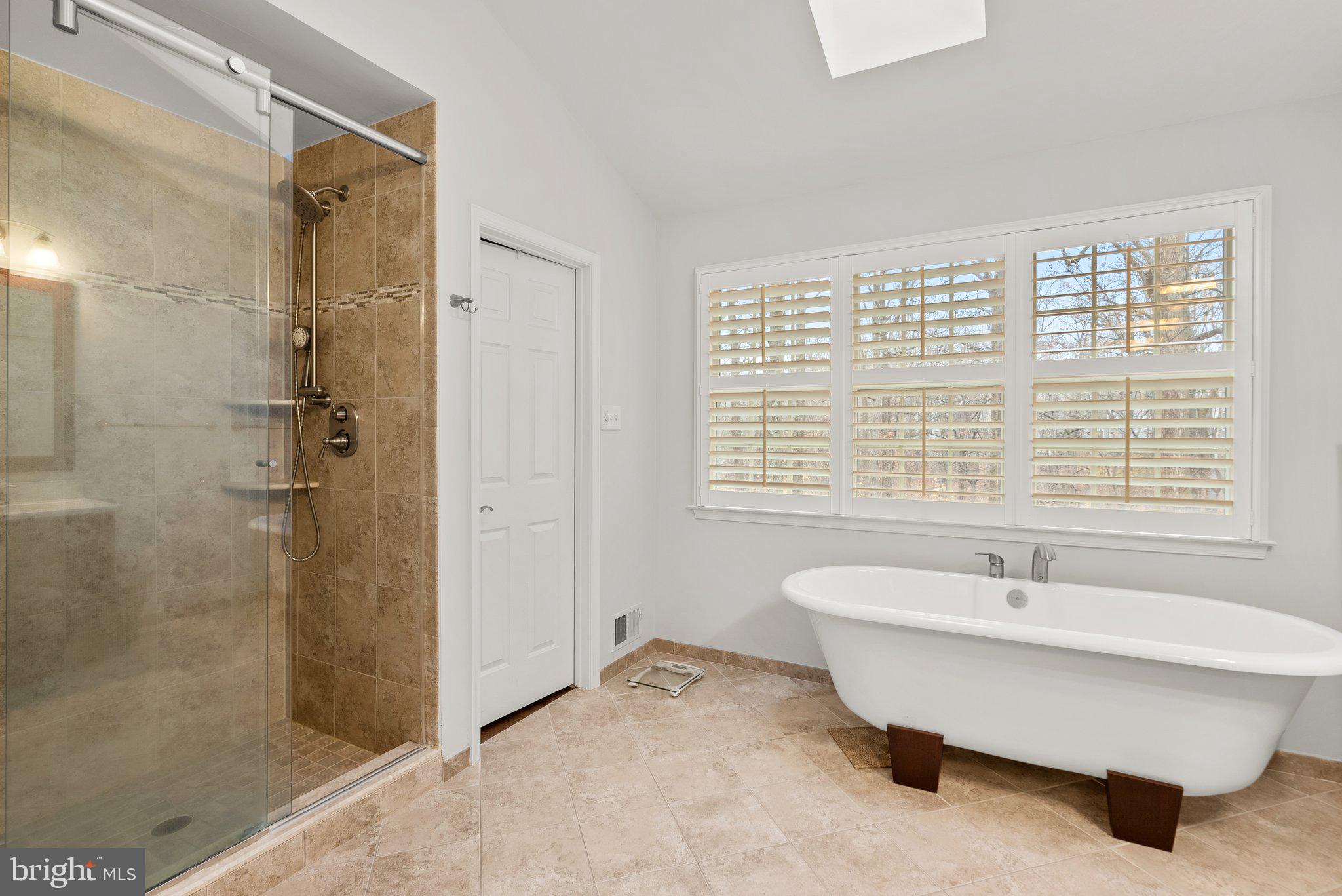 HALLOWELL - Residential