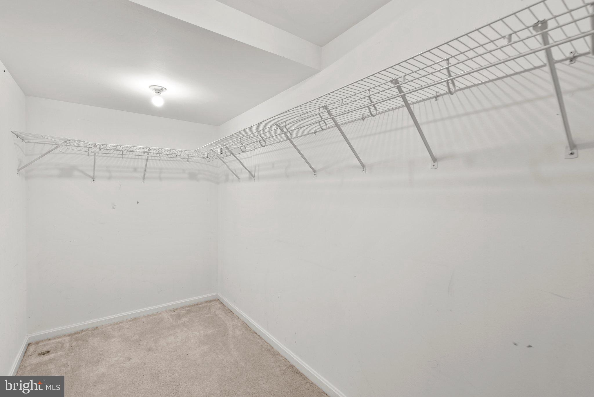 HALLOWELL - Residential