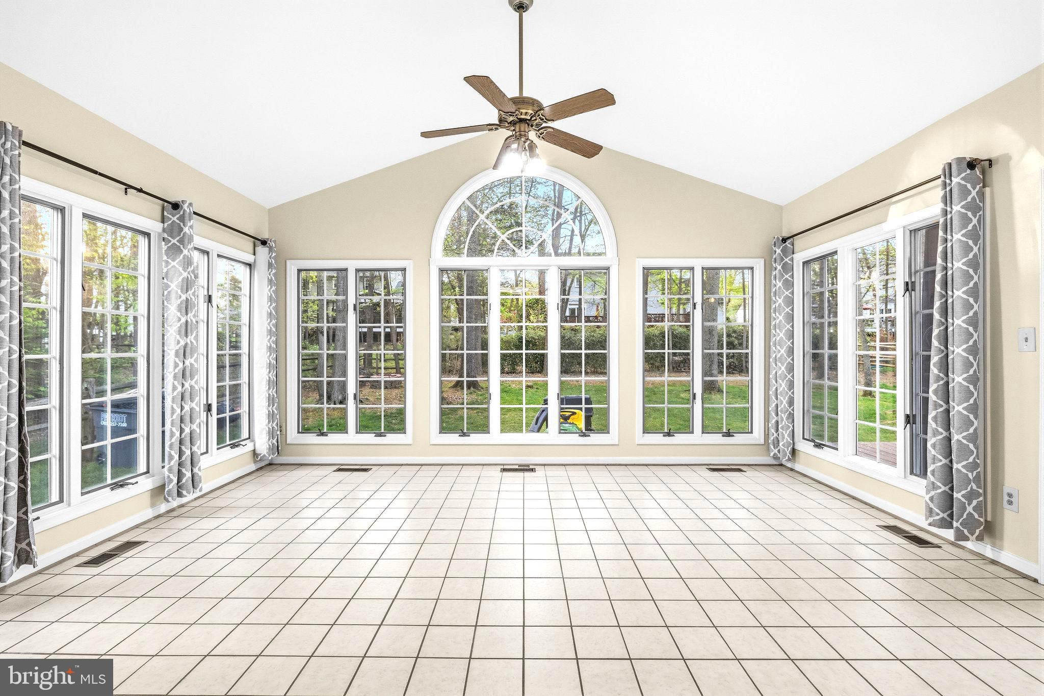 VIRGINIA RUN - Residential