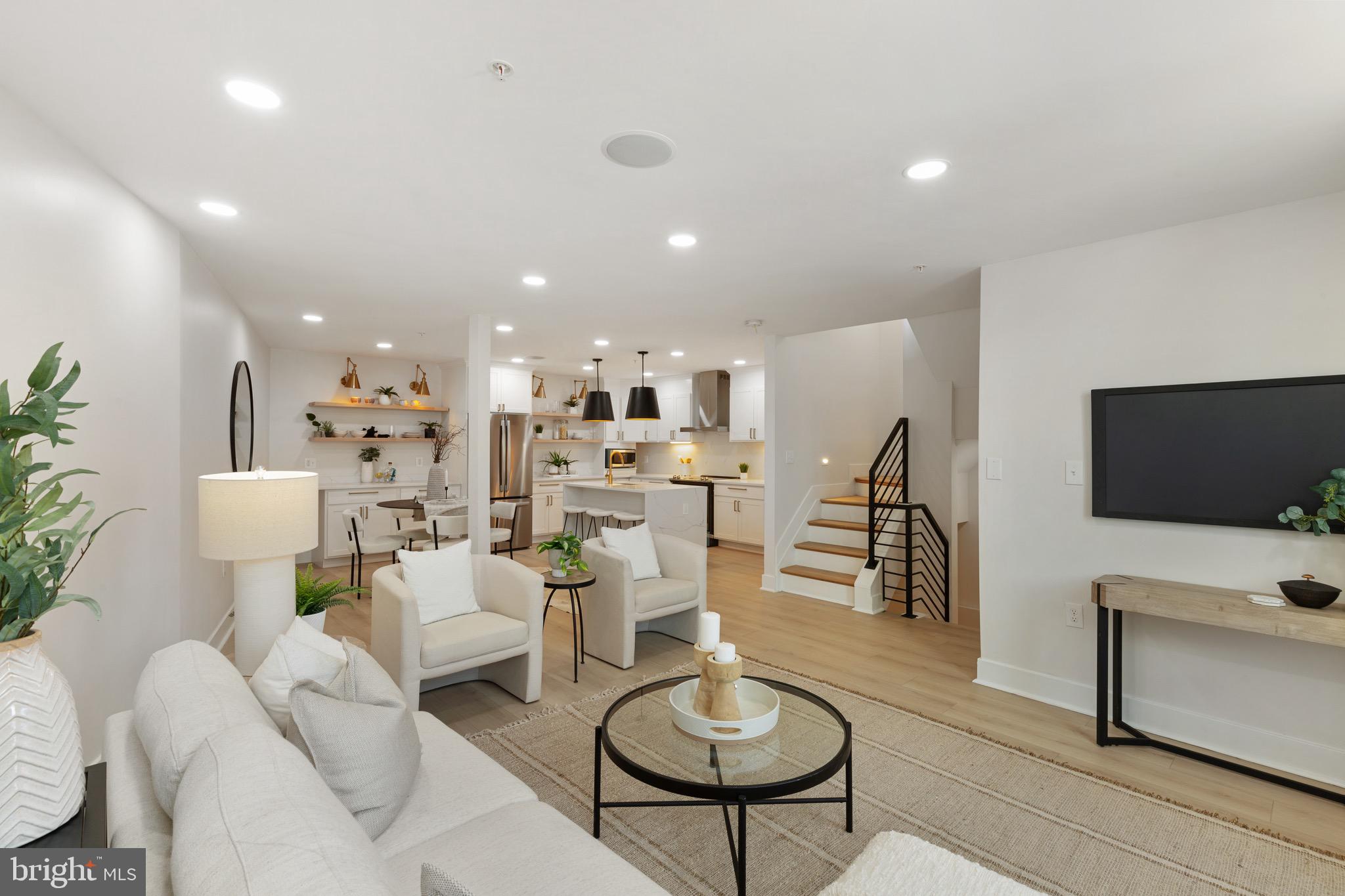 FELLS POINT HISTORIC DISTRICT - Residential Lease