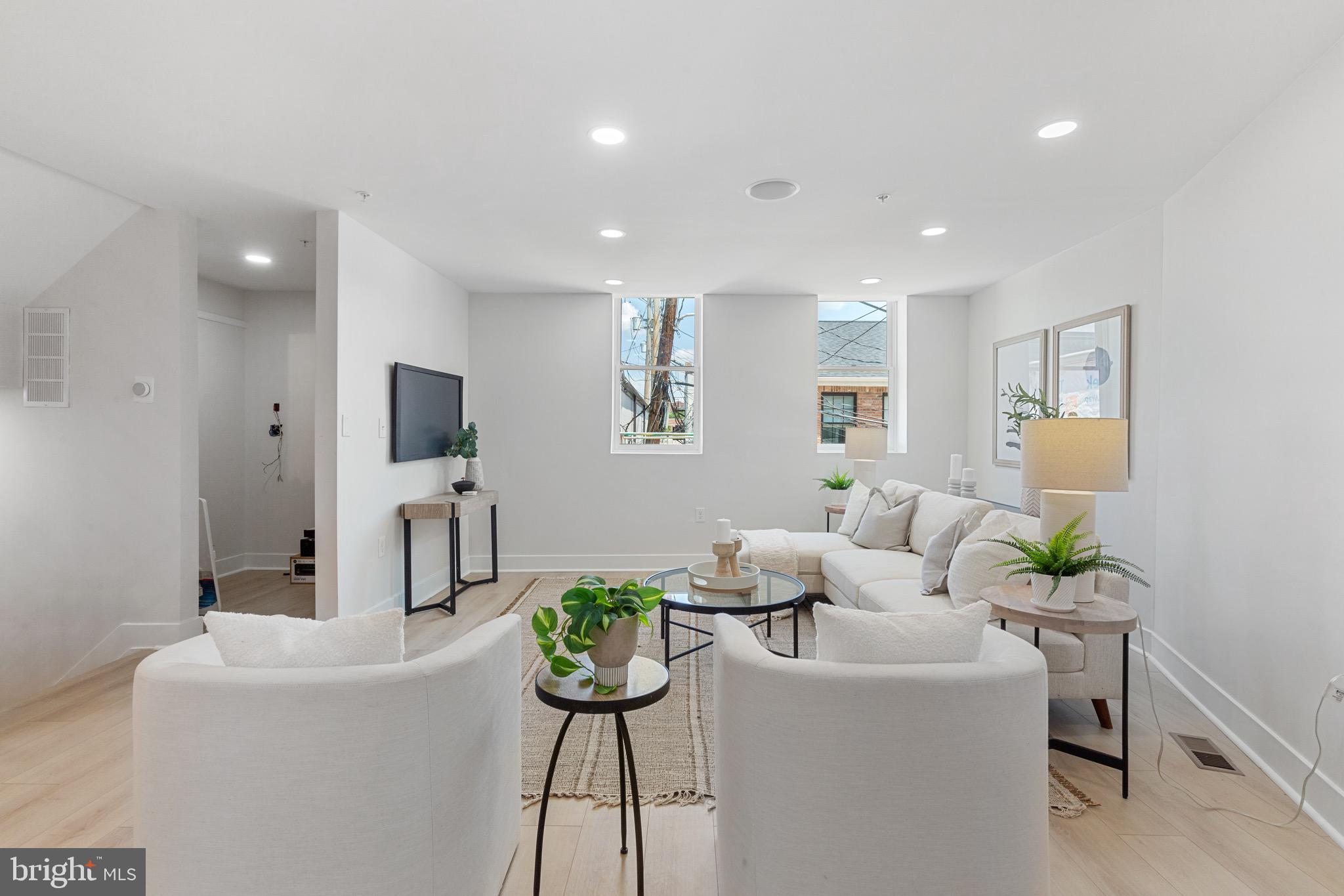 FELLS POINT HISTORIC DISTRICT - Residential Lease