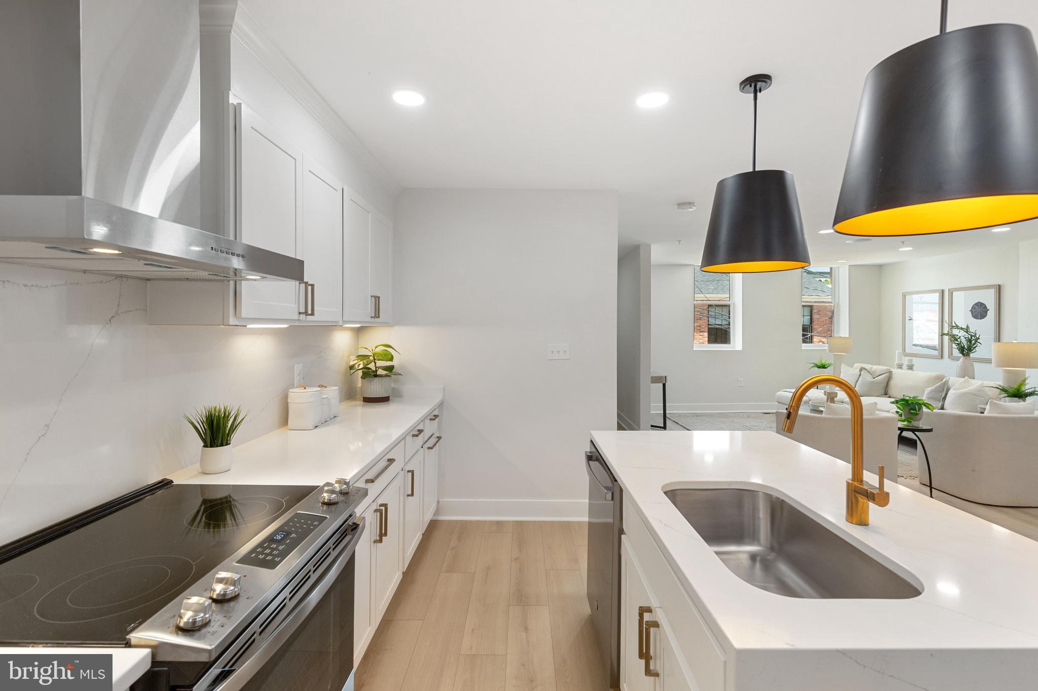 FELLS POINT HISTORIC DISTRICT - Residential Lease